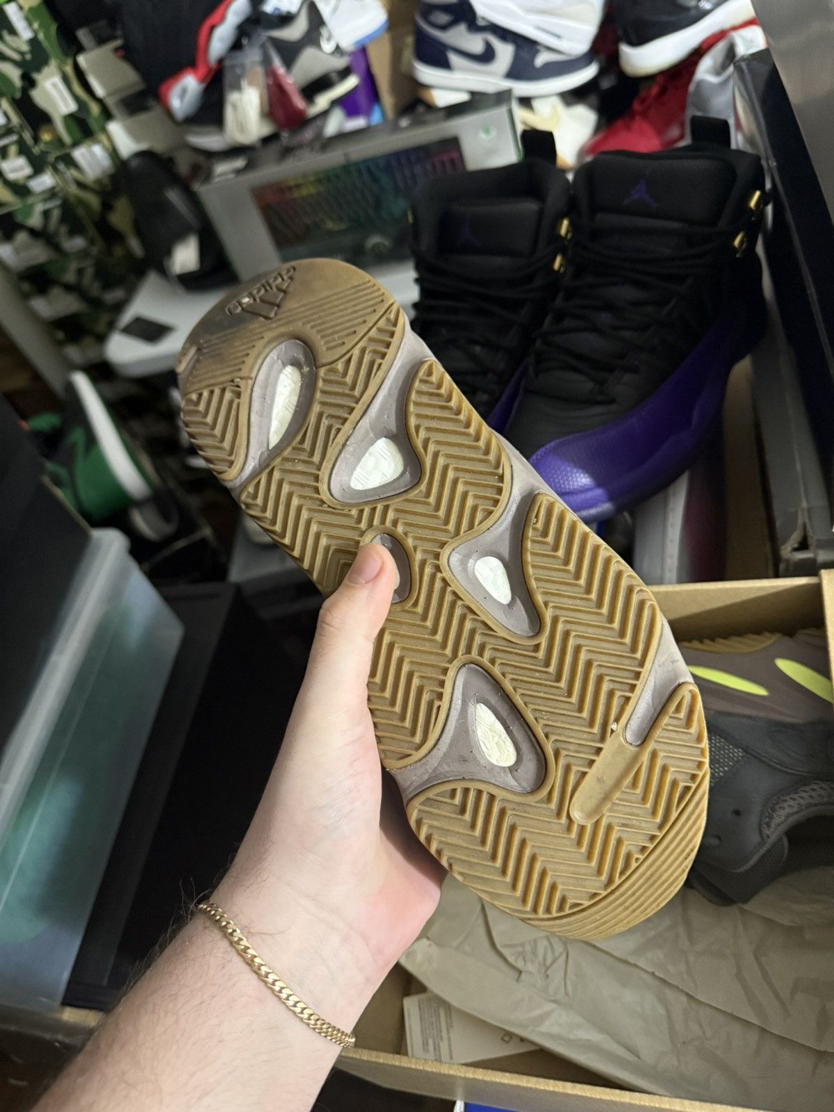 Yeezy Yeezy 700 mauve sz 9 Size US 9 / EU 42 - 5 Thumbnail