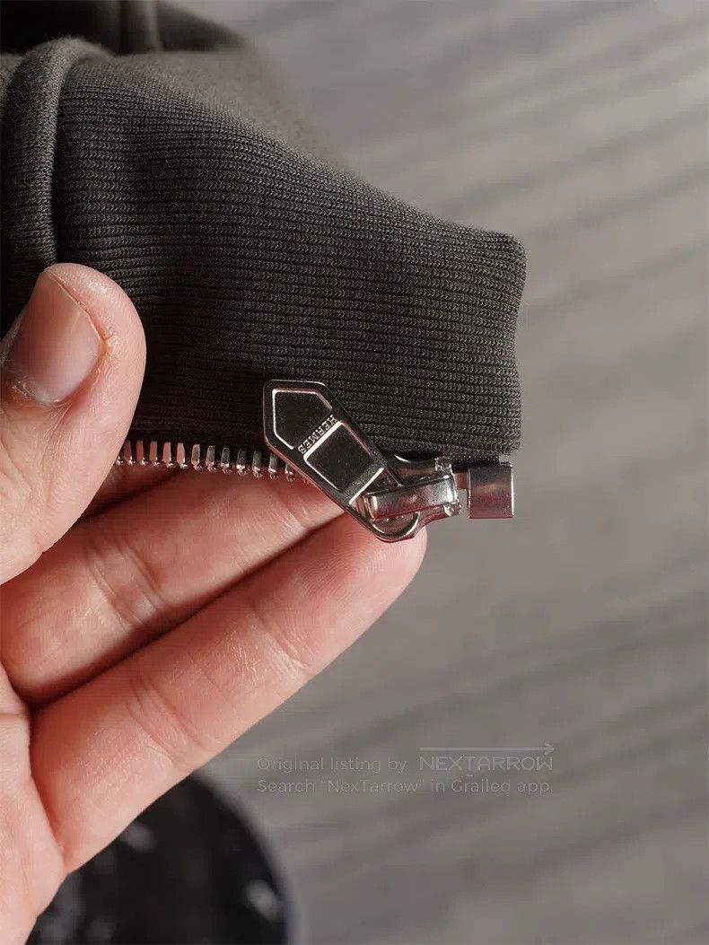 Hermes Hermes Men's Autumn and Winter Hooded Sports Wear with Lea Size US L / EU 52-54 / 3 - 6 Thumbnail