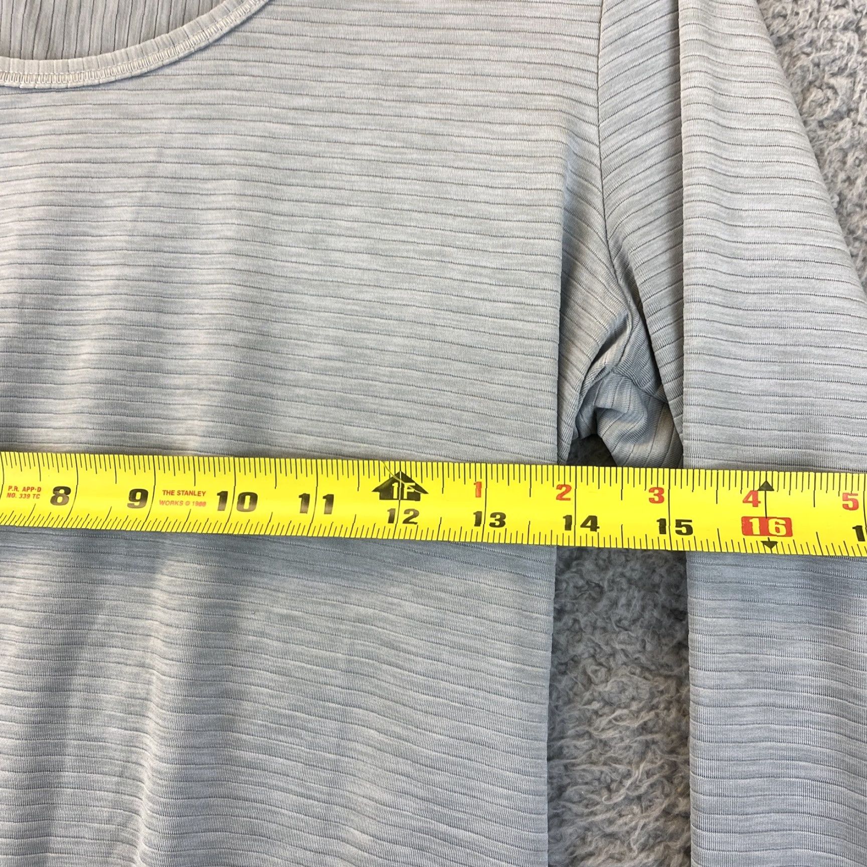 Athleta Athleta Seamless Long Sleeve Top S Women Yoga Workout Active Gray 53-15 Size S / US 4 / IT 40 - 4 Thumbnail