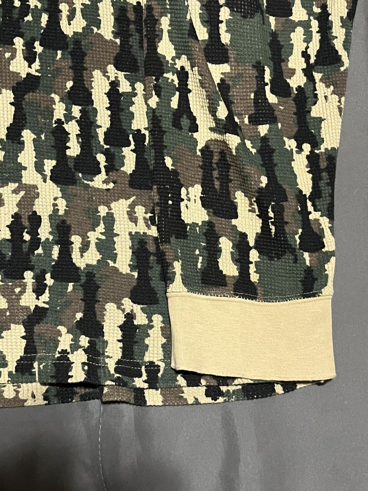 PHENOMENON Vintage PHENOMENON Chess Camo Waffle Knit LongSleeve Size US L / EU 52-54 / 3 - 3 Thumbnail
