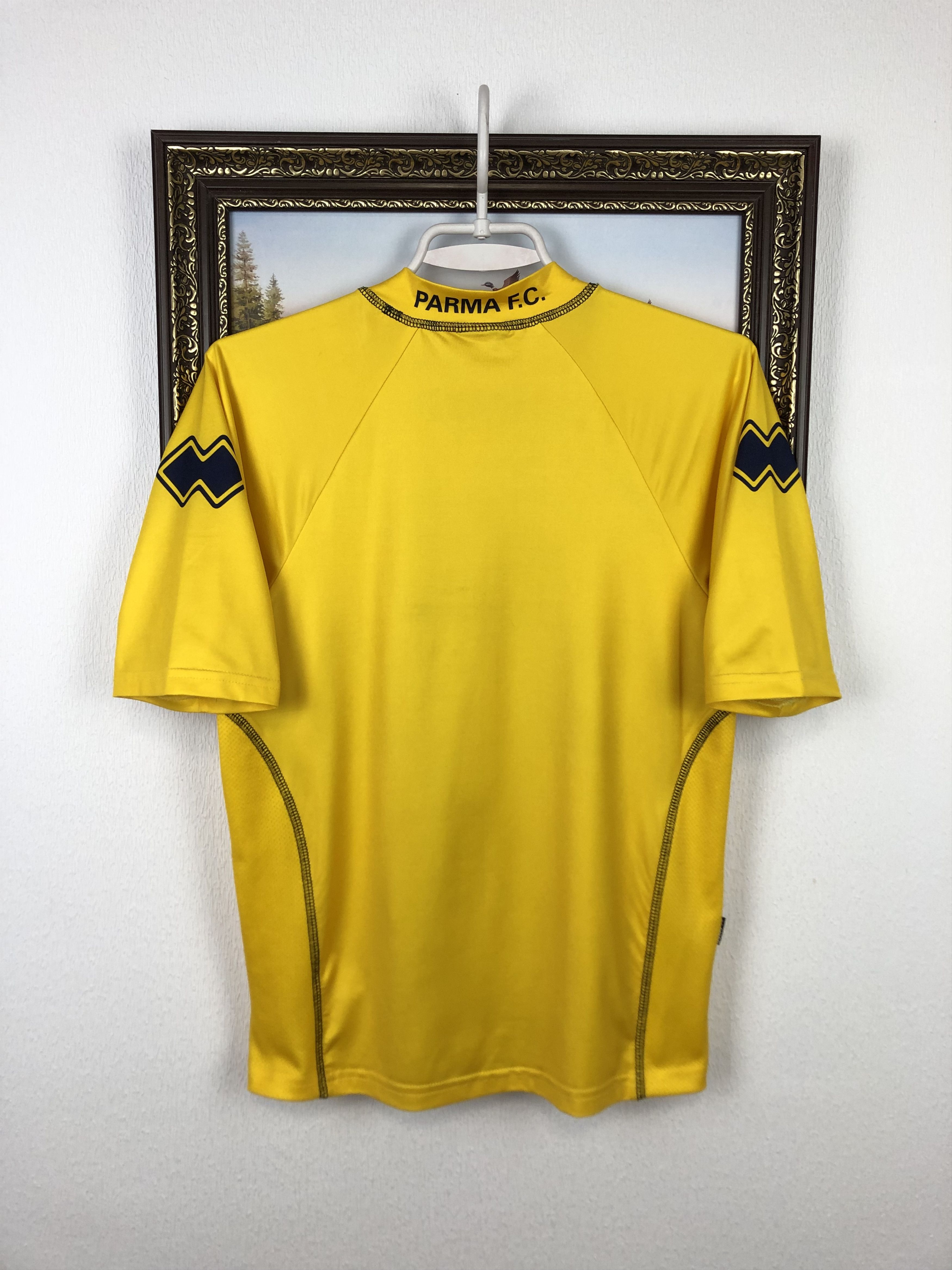 Errea Parma football shirt 2005 Errea Maglia Size Boys Kids Tee Size US XS / EU 42 / 0 - 10 Thumbnail