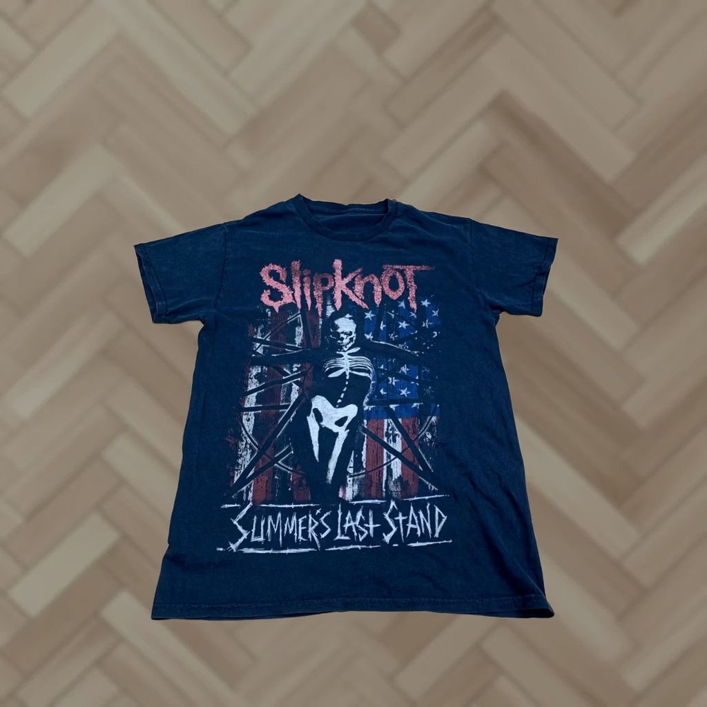 Vintage Slipknot Summers Last Stand 2015 Tour Men S Black Rock Band T-Shirt Short Sleeve Crew Neck Cotton Knit Graphic Print XS S Size US S / EU 44-46 / 1 - 1 Thumbnail