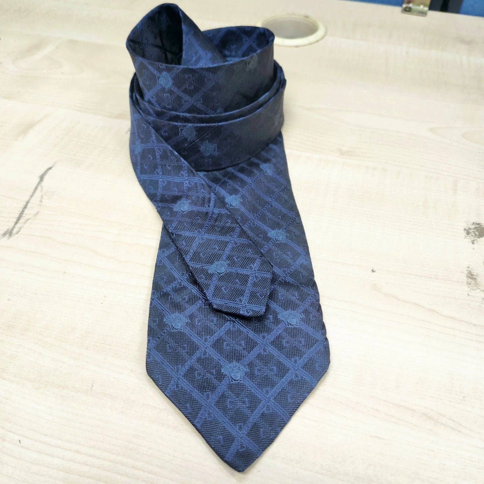 Versace Authentic Gianni Versace Silk Tie - Medusa Head Lattice Size ONE SIZE - 1 Thumbnail