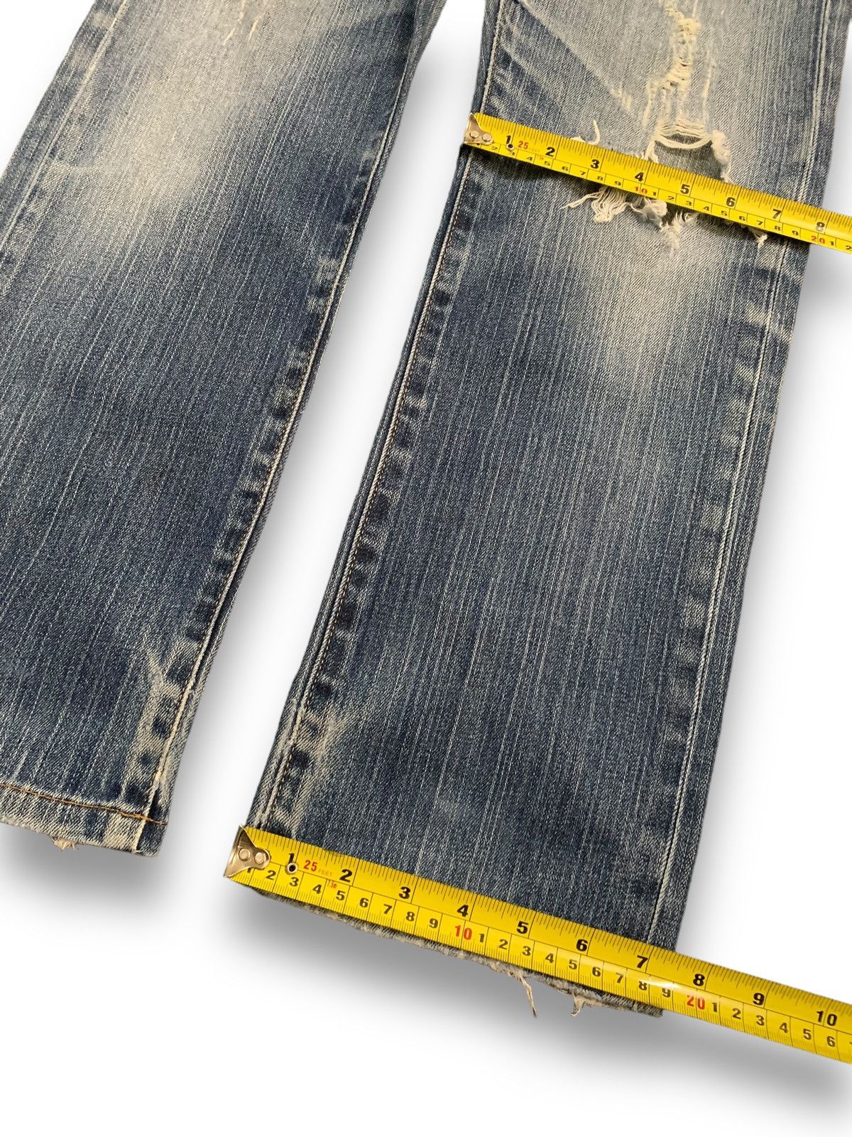 Undercover × Uniqlo Vintage Uniqlo S001 Straight Leg Distressed Grunge Jeans Size US 31 - 16 Thumbnail