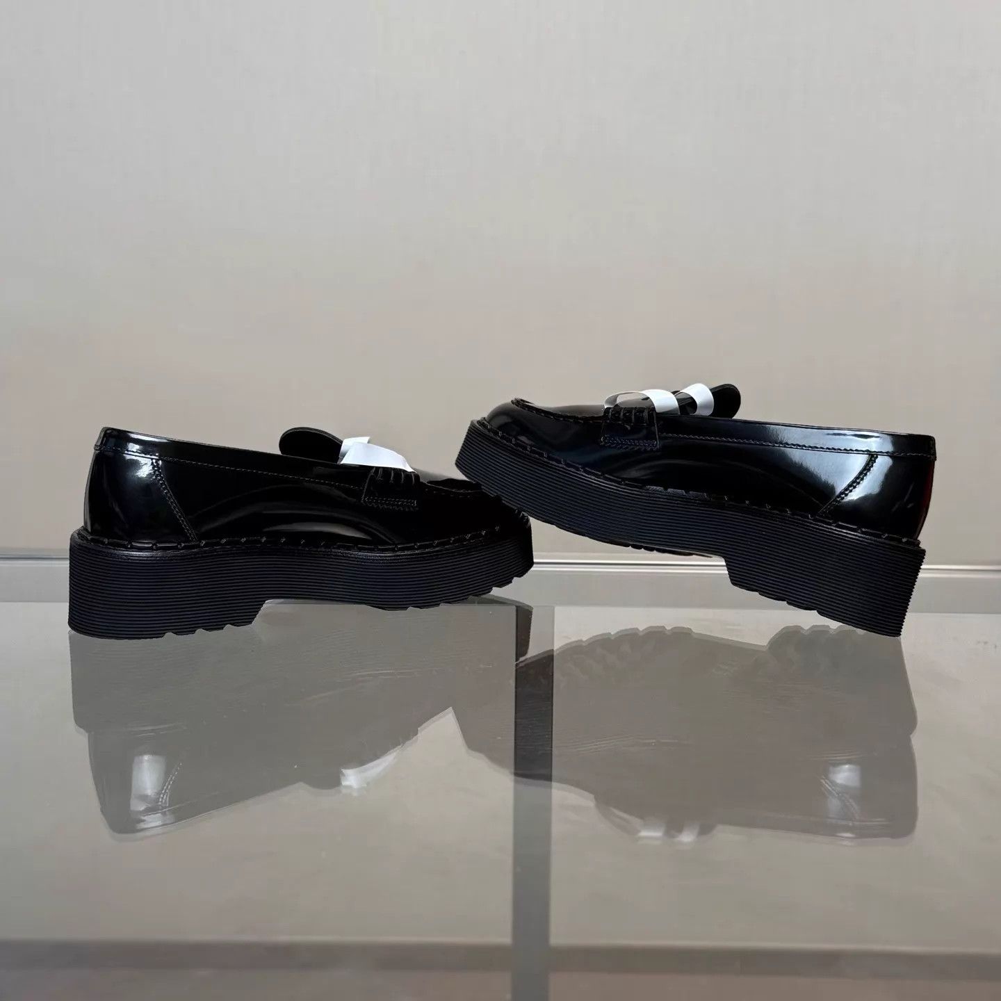 Tod's TOD'S Black Patent Leather Loafers EU 39 Size US 8.5 / IT 38.5 - 6 Thumbnail
