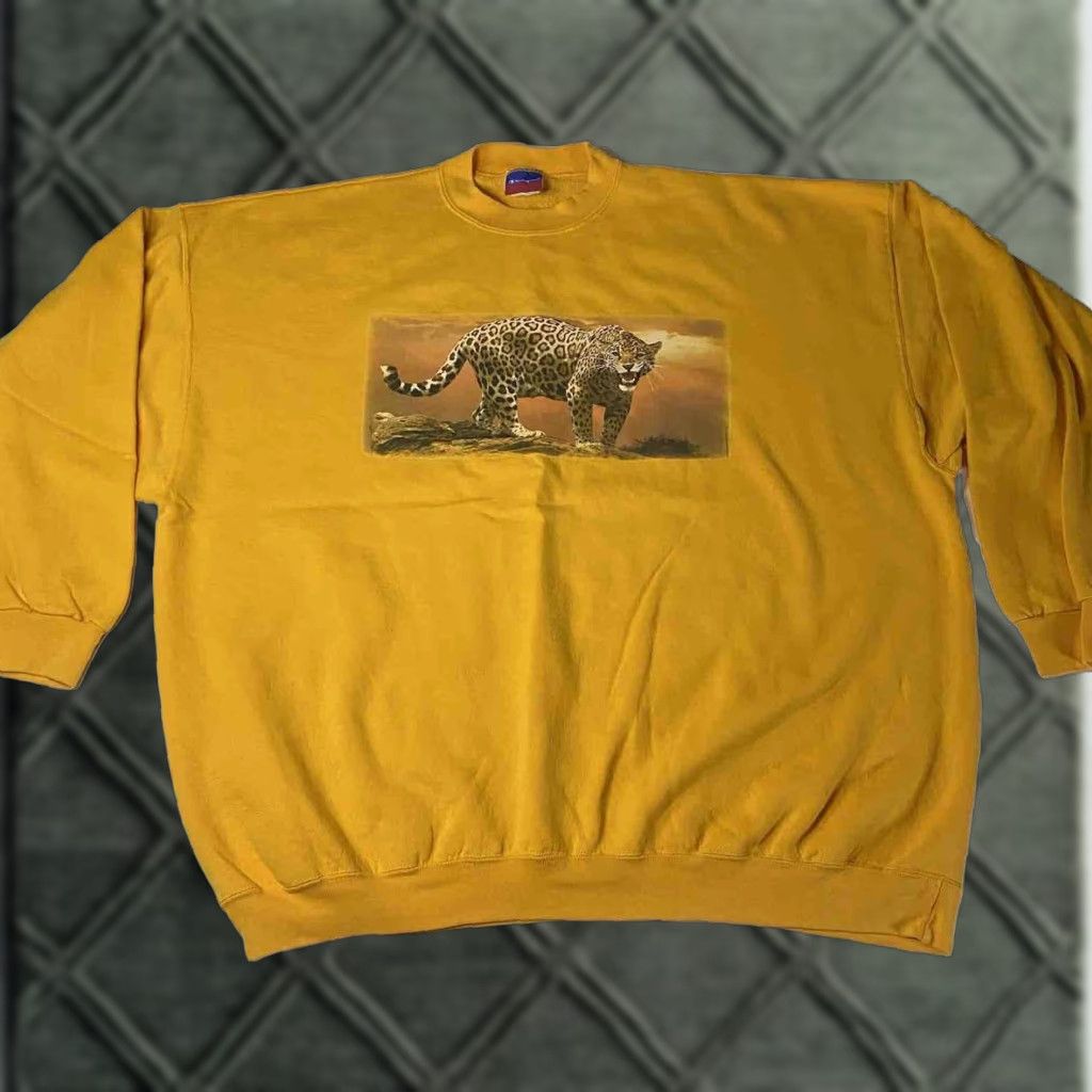 Champion VINTAGE Champion Animal Print Cheetah Crewneck Sweatshirt 3XL 3TG 3EG Unisex Adults Size US XXL / EU 58 / 5 - 1 Thumbnail