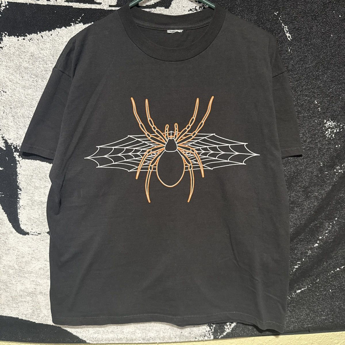 Other Vintage 90s Halloween Spider Freeze T Shirt AOP Size XL Size US XL / EU 56 / 4 - 1 Thumbnail