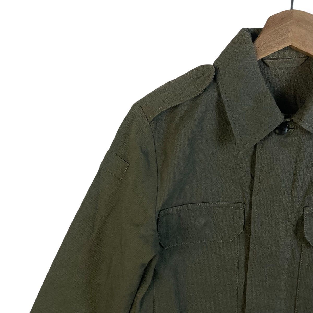 A.P.C. APC RUE MADAME PARIS HIDDEN BUTTON MILITARY JACKET Size US S / EU 44-46 / 1 - 6 Thumbnail