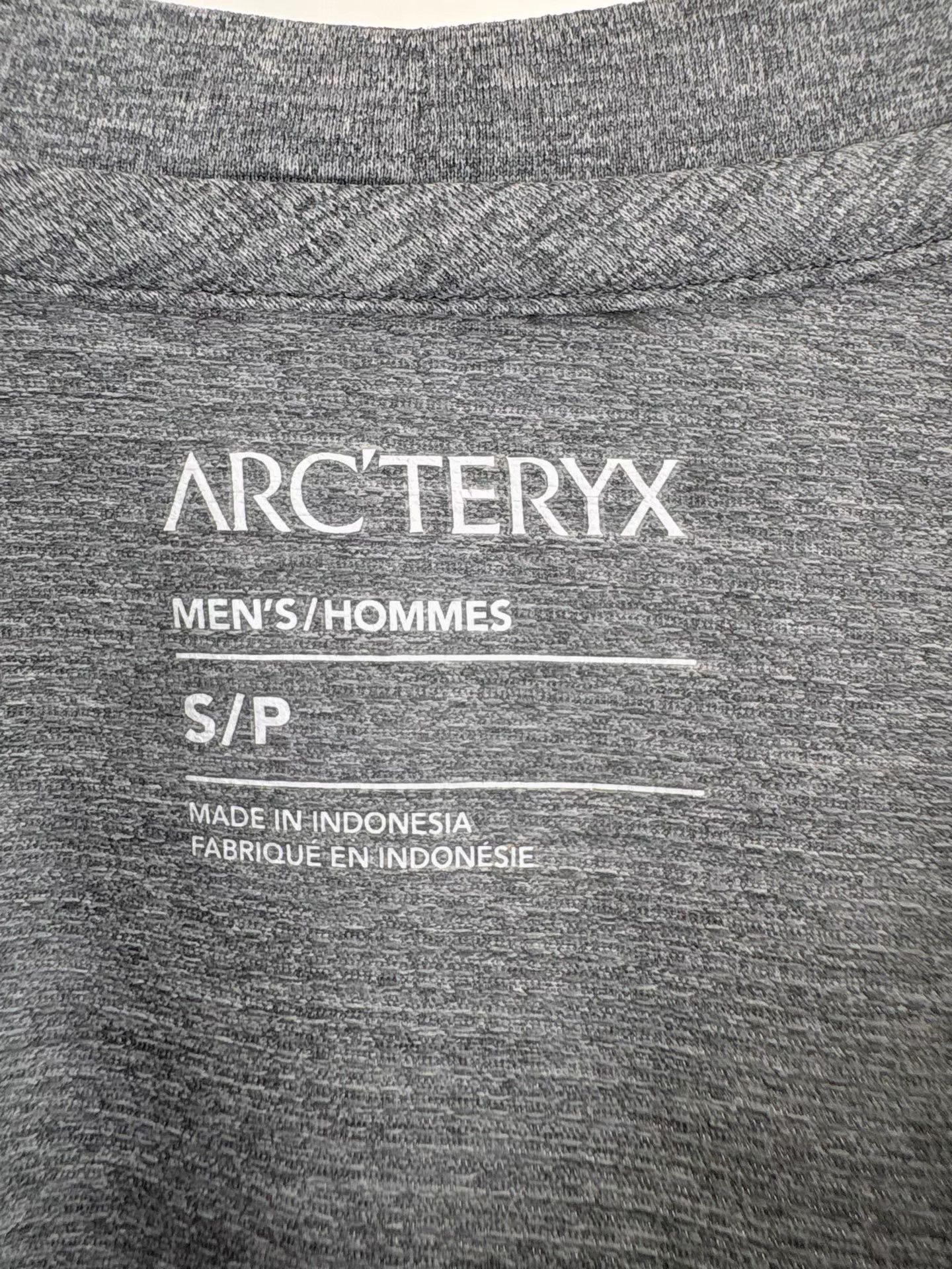 Arc'teryx ARCTERYX CORMAC Grey Short Sleeve K1 Size US S / EU 44-46 / 1 - 3 Thumbnail