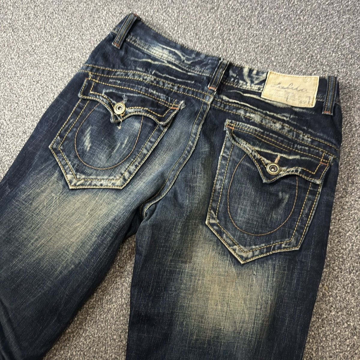 Le Grande Bleu (L.G.B.) Insane Vintage Exotic Flared Gothic Lolita Distressed Jeans Size US 32 / EU 48 - 7 Thumbnail