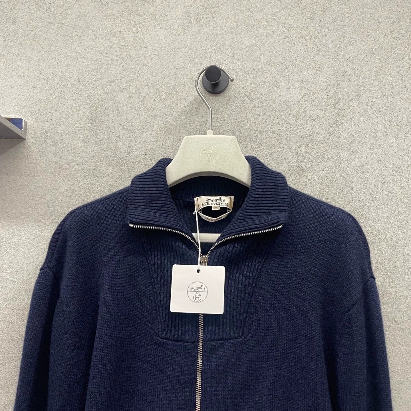 Hermes navy blue knitted jacket by hermes Size US M / EU 48-50 / 2 - 4 Thumbnail