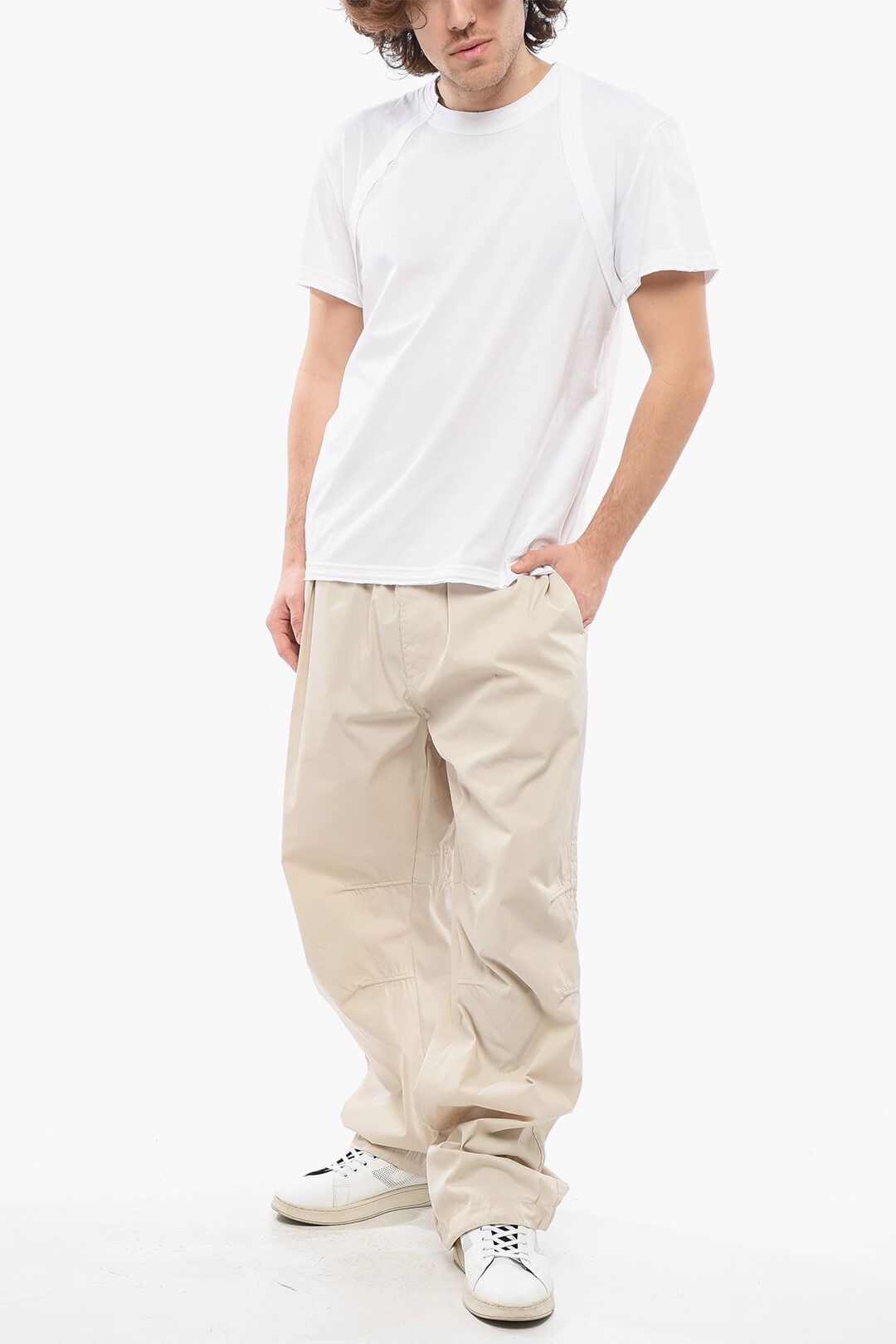 Alexander McQueen og1mm0925 Crewneck Braces Cotton T-Shirt in White Size US XS / EU 42 / 0 - 4 Thumbnail