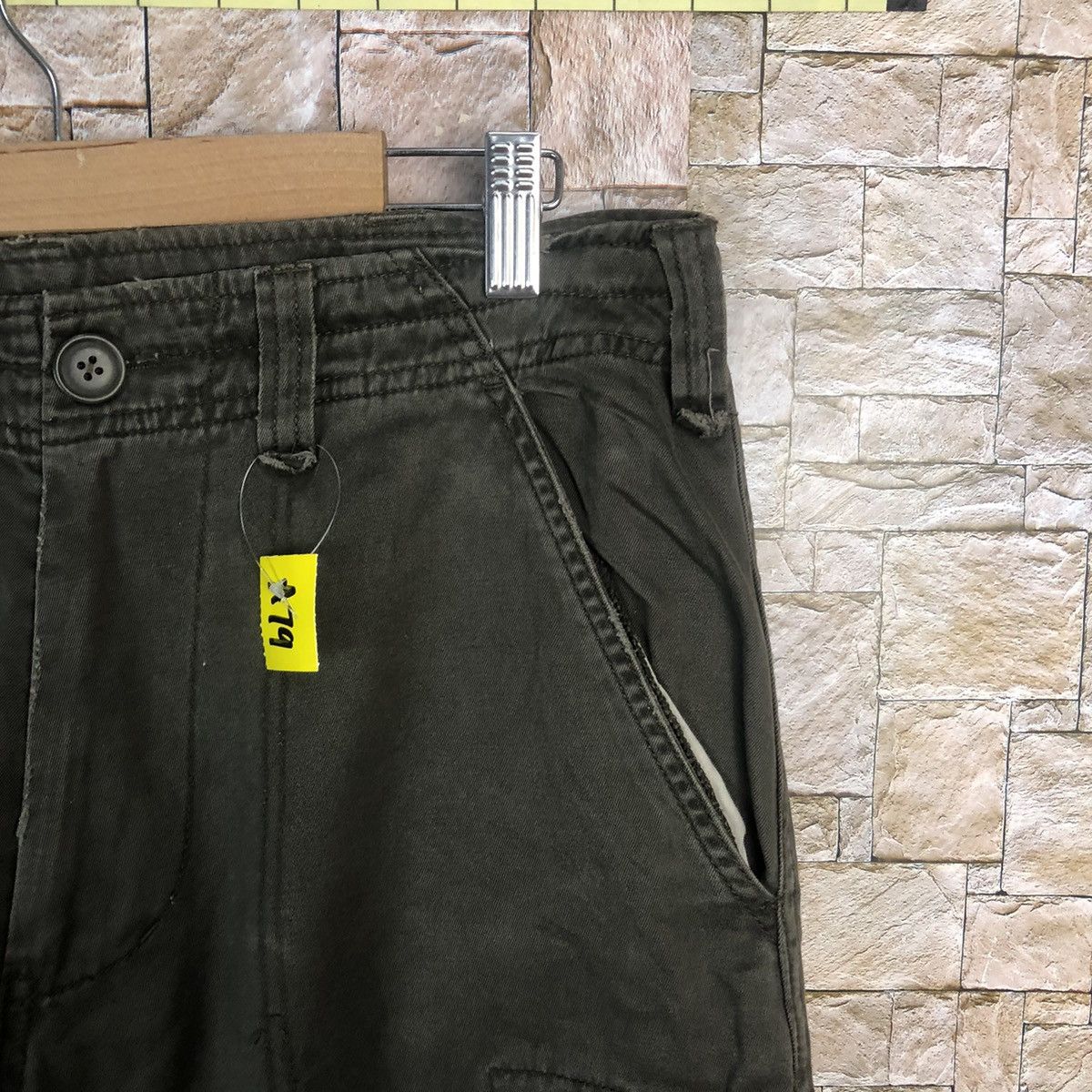 Japanese Brand Real Crush Dark Brown Cargo Multipocket Pants #A79 Size US 31 - 9 Thumbnail