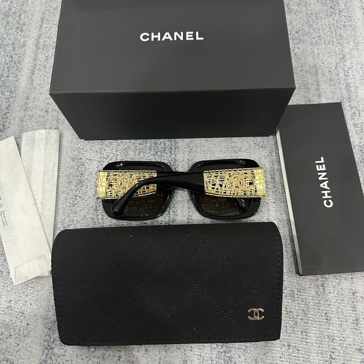 Chanel CHANEL 0CH5532 C622S9 SUNGLASSES Size ONE SIZE - 3 Thumbnail