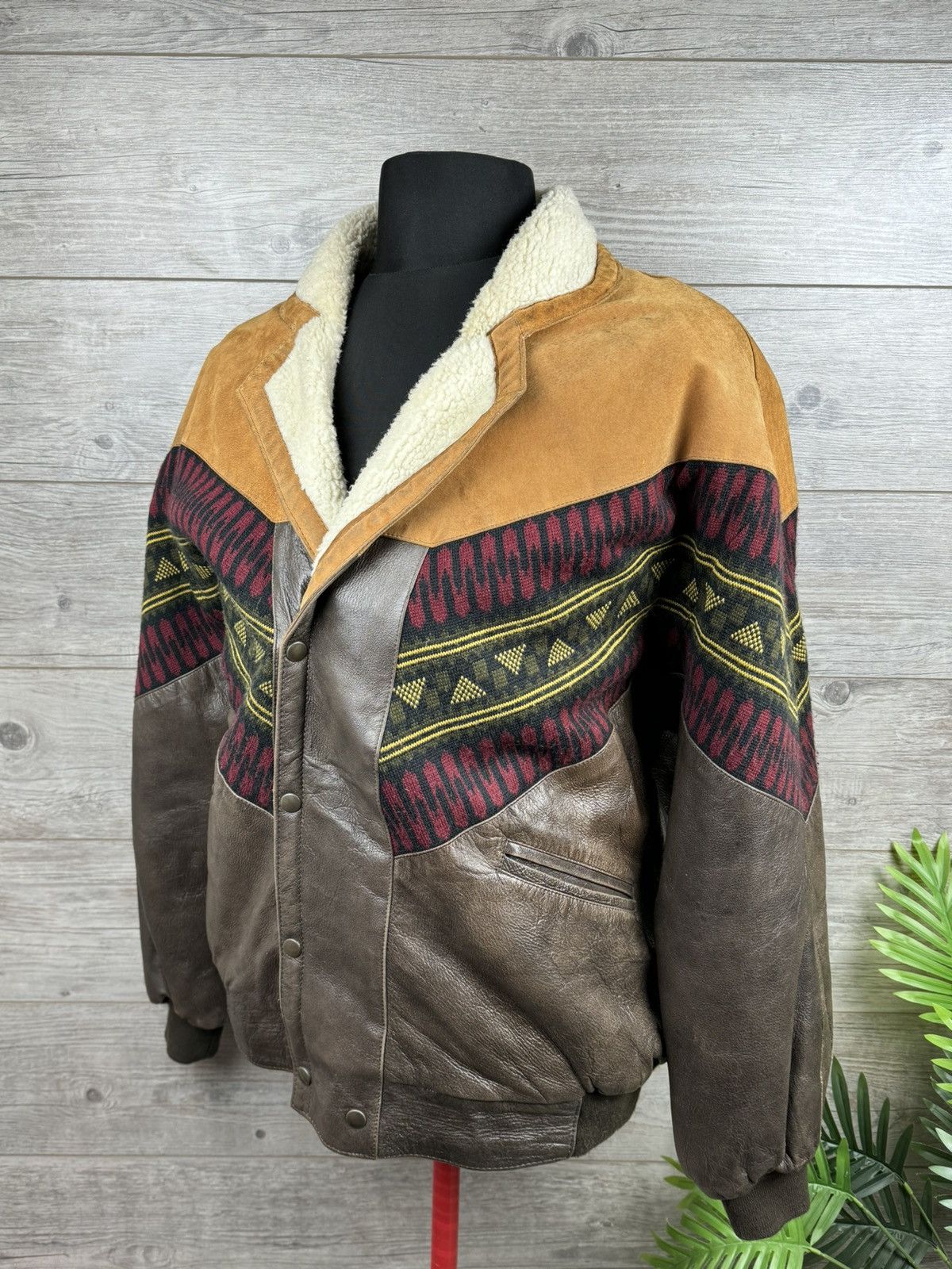 Unique warm rare vintage bomber jacket of the 80s from Skin