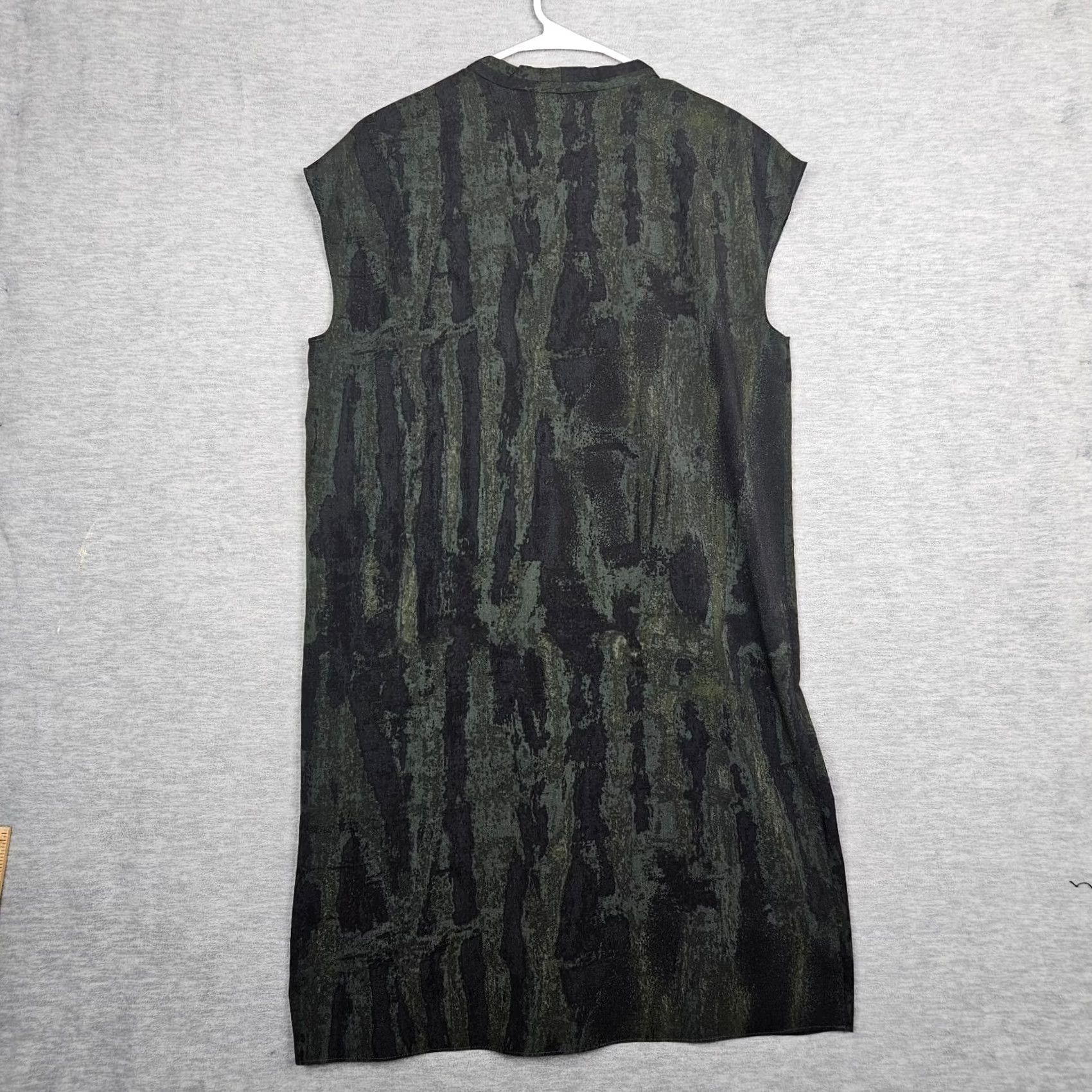 Vintage TAHARI Women's V-neck Cap Sleeve Dark Green Dress L Size L / US 10 / IT 46 - 2 Thumbnail
