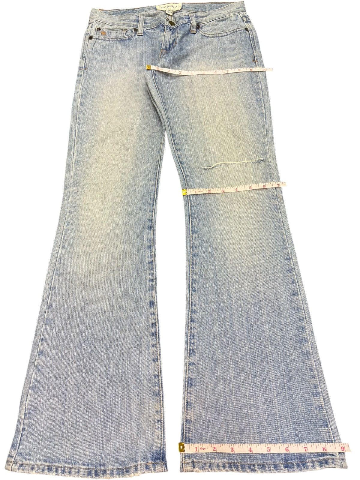 Abercrombie & Fitch Vintage Abercrombie Distressed Low Rise Flare Jeans Size 28" / US 6 / IT 42 - 8 Thumbnail