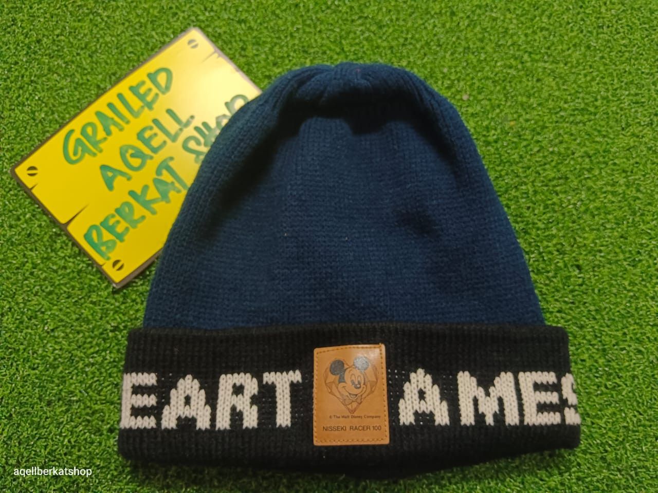 Vintage VTG Y2K Disney Mickey Mouse Beanie Size ONE SIZE - 1 Thumbnail