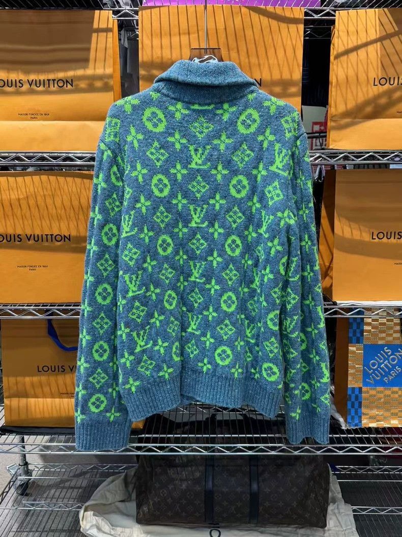 Louis Vuitton Louis Vuitton Wool Cardigan with Print -2505 Size US XXL / EU 58 / 5 - 4 Thumbnail