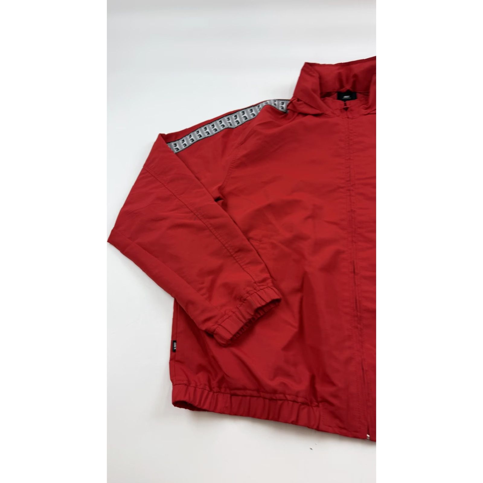 Obey Obey Jacket Mens Medium Red Hooded Full Zip Windbreaker Tape Worldwide Logo Size US M / EU 48-50 / 2 - 3 Thumbnail