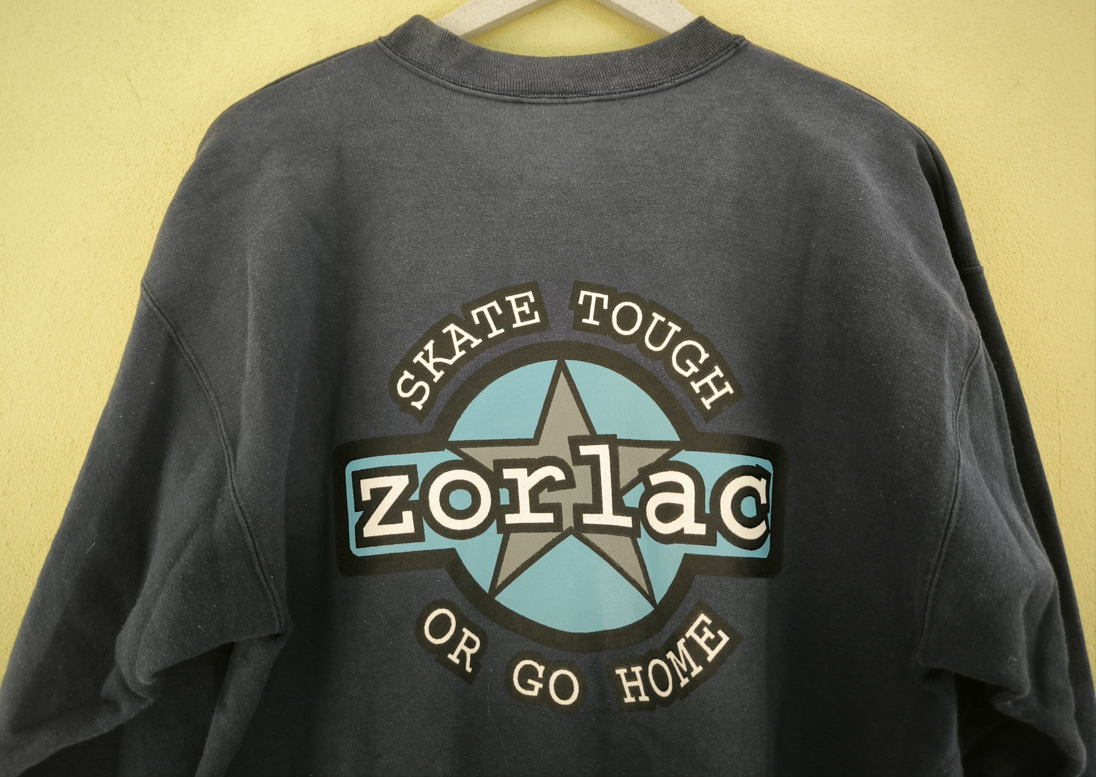 Vintage Vintage 90's ZORLAC SKATEBOARDS back hit sweatshirt Size US M / EU 48-50 / 2 - 2 Thumbnail