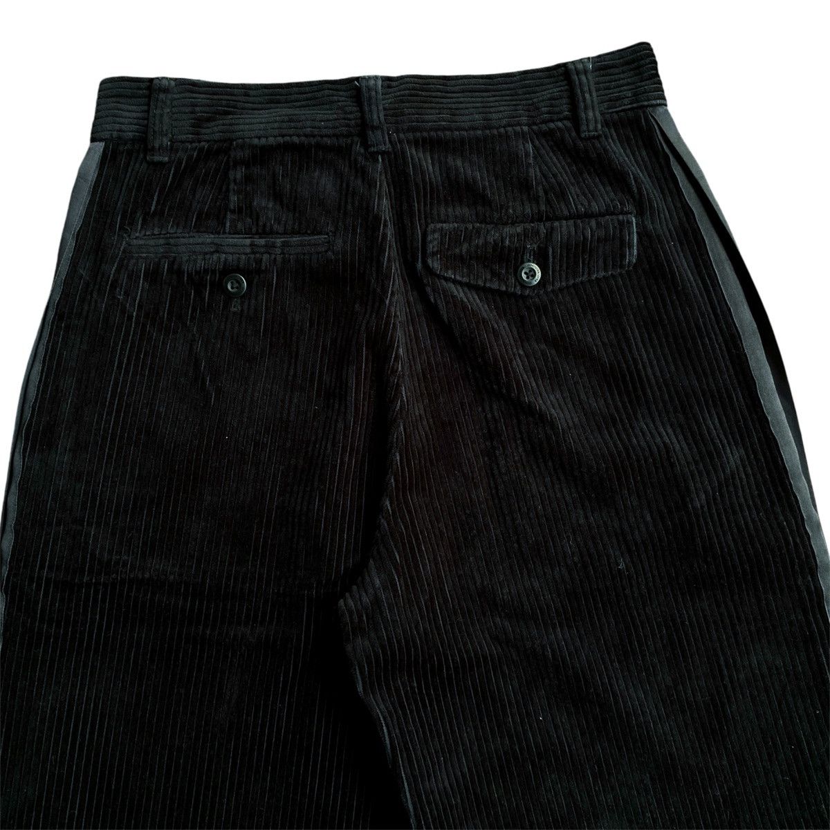 Japanese Brand × Jun Takahashi × Undercover GU X Undercover Side Taped Wide Baggy Boxy Corduroy Pants Size US 28 / EU 44 - 4 Thumbnail