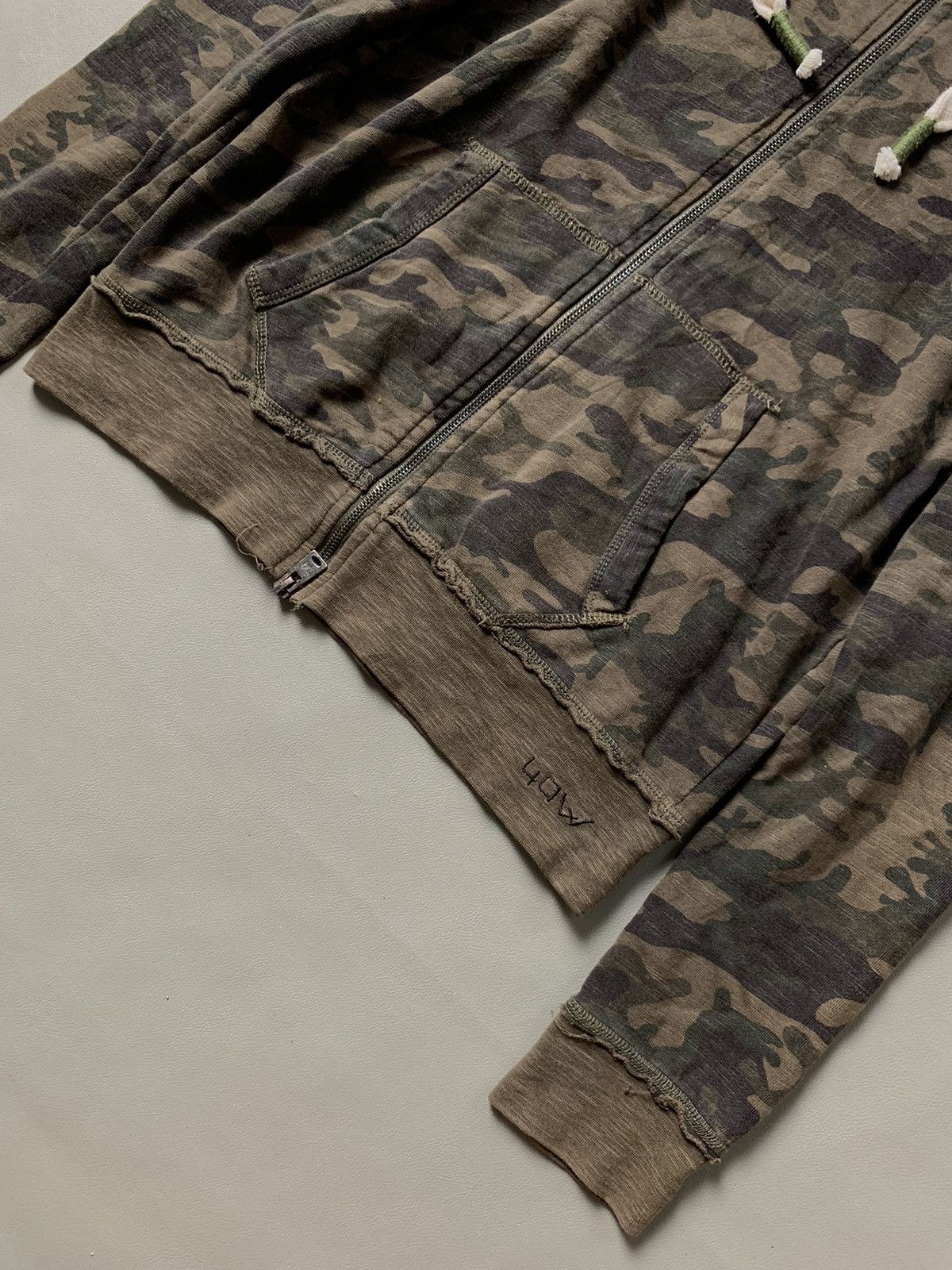 If Six Was Nine × Japanese Brand × Le Grande Bleu (L.G.B.) 40weft Military Distressed Zip Hoodie Size US M / EU 48-50 / 2 - 4 Thumbnail