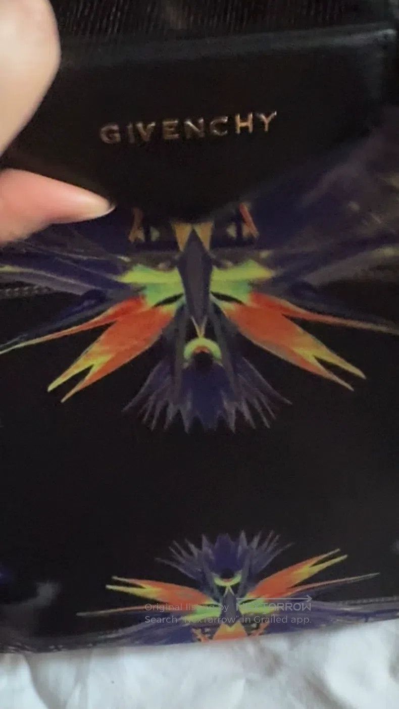 Givenchy Givenchy Printed Shopping Tote Bag in Large Size ONE SIZE - 1 Thumbnail