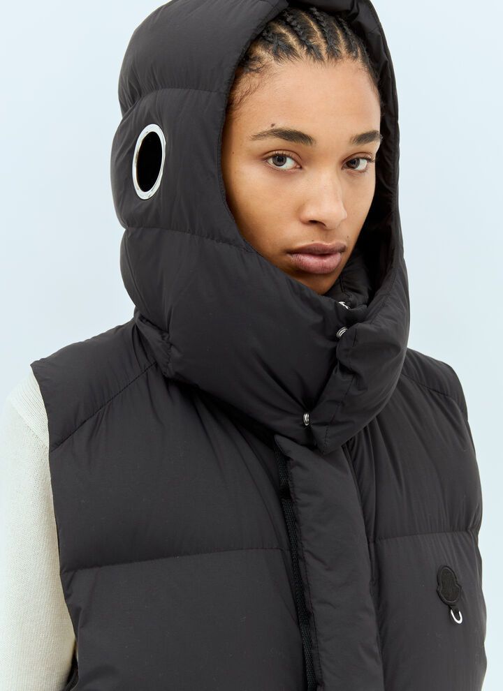 Moncler o1y1125 Hooded Vest in Black Size XXS / US 00 / IT 34 - 3 Thumbnail