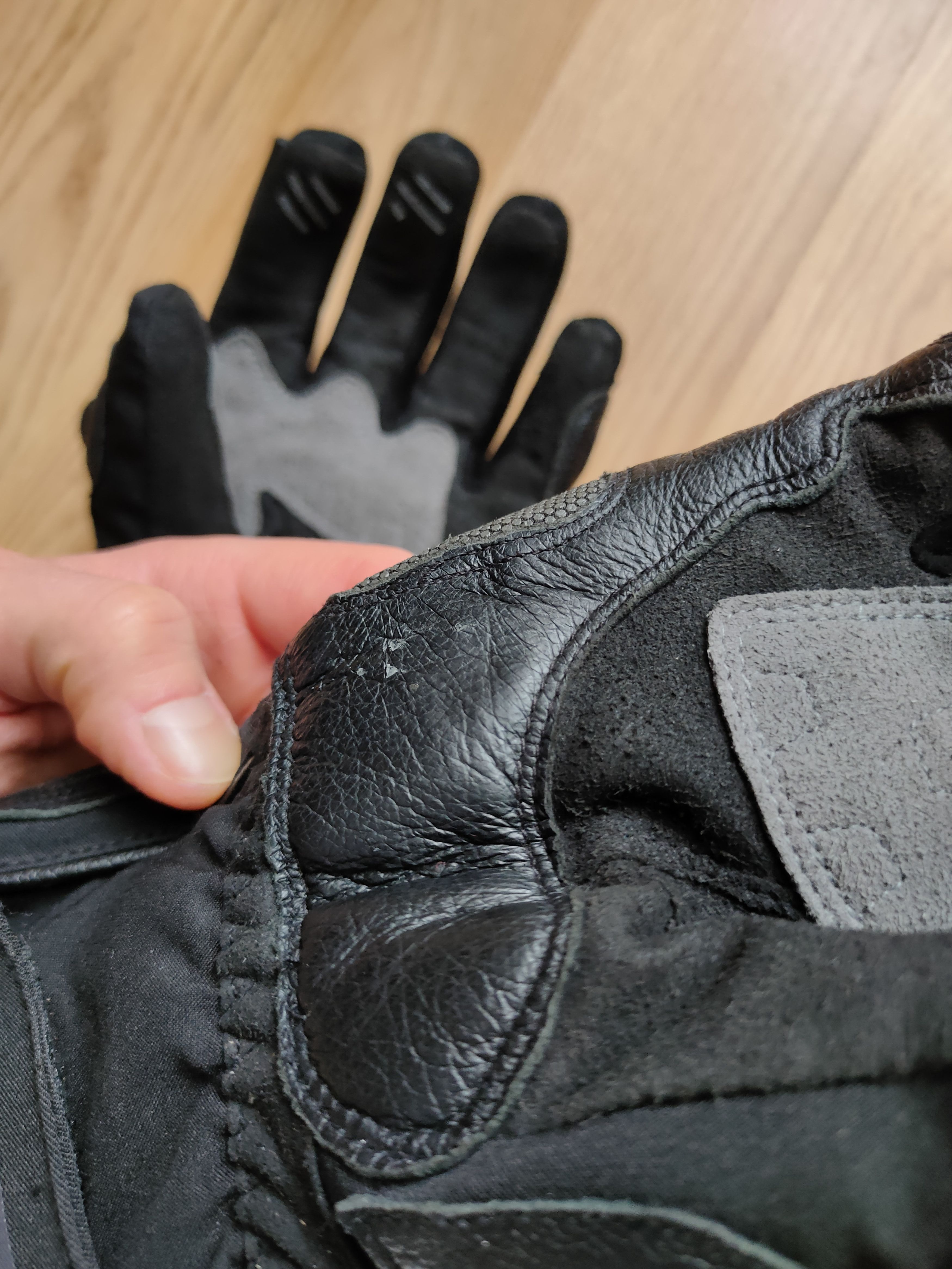 Alpinestars Richa S motorcycle gloves leather motorcycle gloves richa Size ONE SIZE - 8 Thumbnail