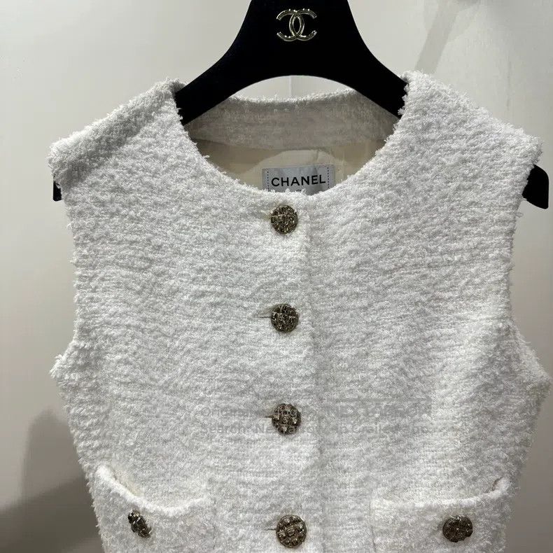 Chanel Chanel Glazed Logo Button Solid Color Vest Size XS / US 0-2 / IT 36-38 - 7 Thumbnail