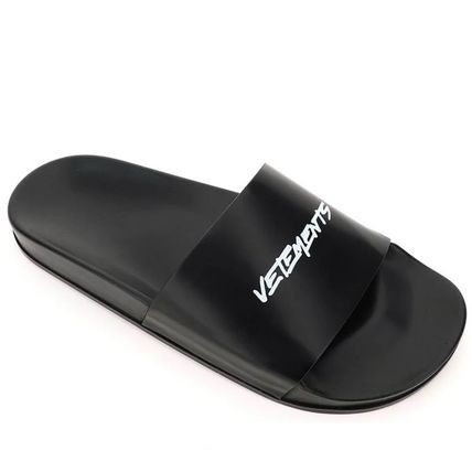 Vetements o1y0924 Slippers in Black Size US 10 / EU 43 - 2 Thumbnail