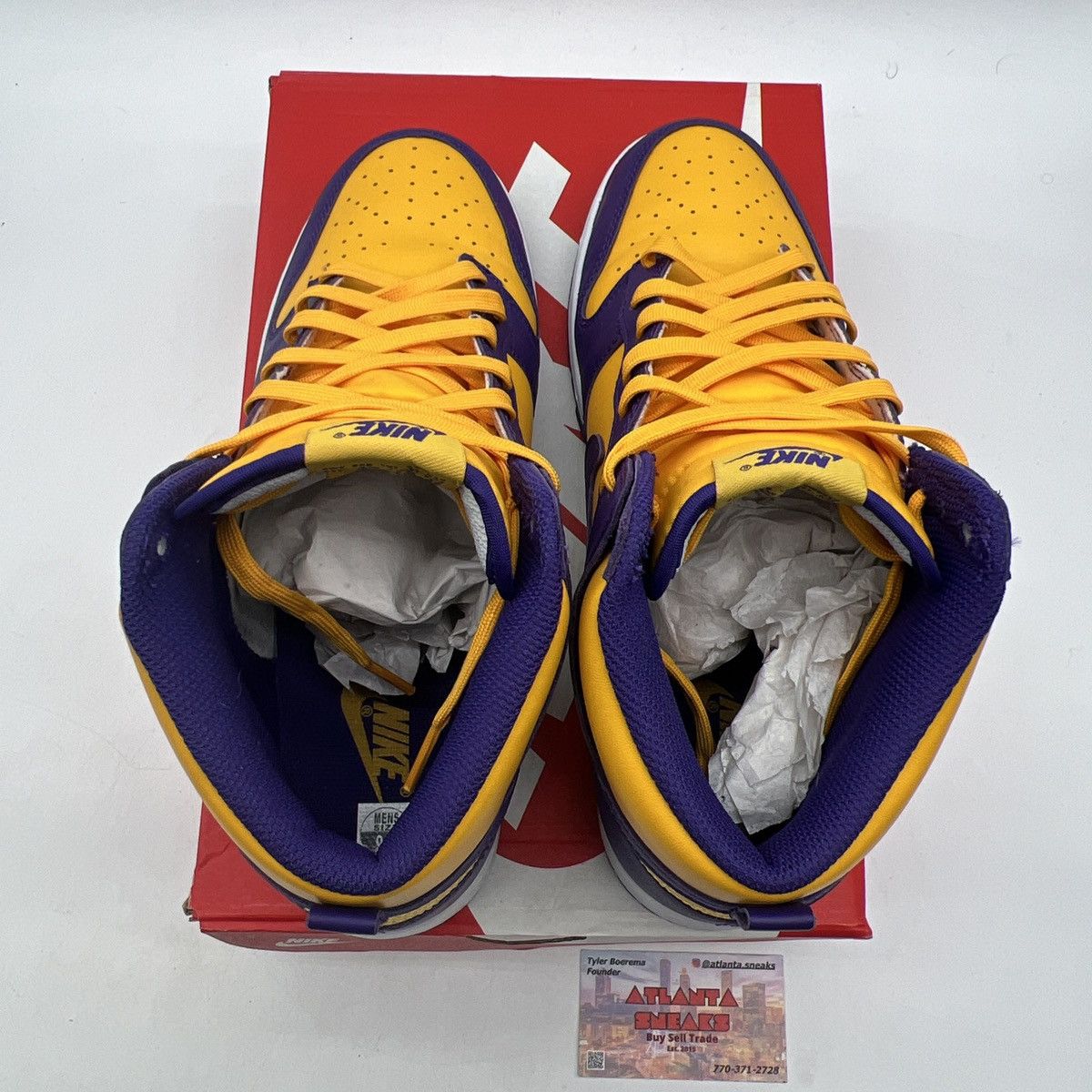 Nike Nike dunk high lakers Size US 9.5 / EU 42-43 - 7 Thumbnail