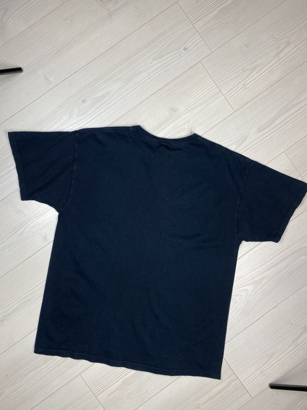 Band Tees Vintage The Beatles apple 2005 T-shirt Size US XL / EU 56 / 4 - 6 Thumbnail