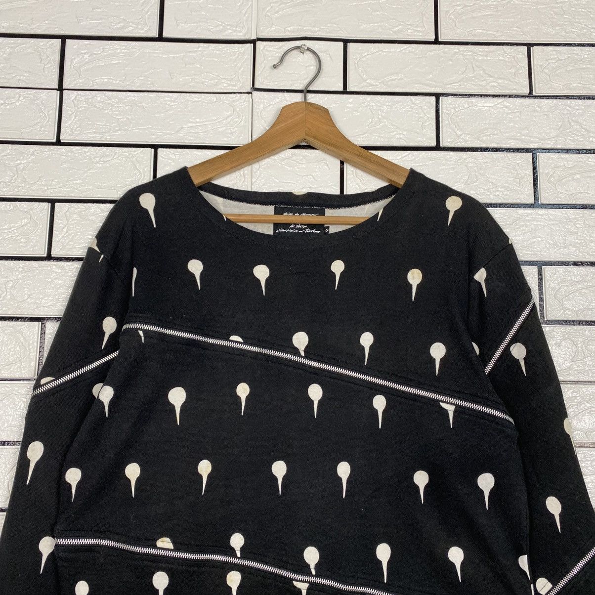 Japanese Brand 📌Sweatshirt Polkadot Design Hirohiko Araki Issey Miyake Size US M / EU 48-50 / 2 - 4 Thumbnail