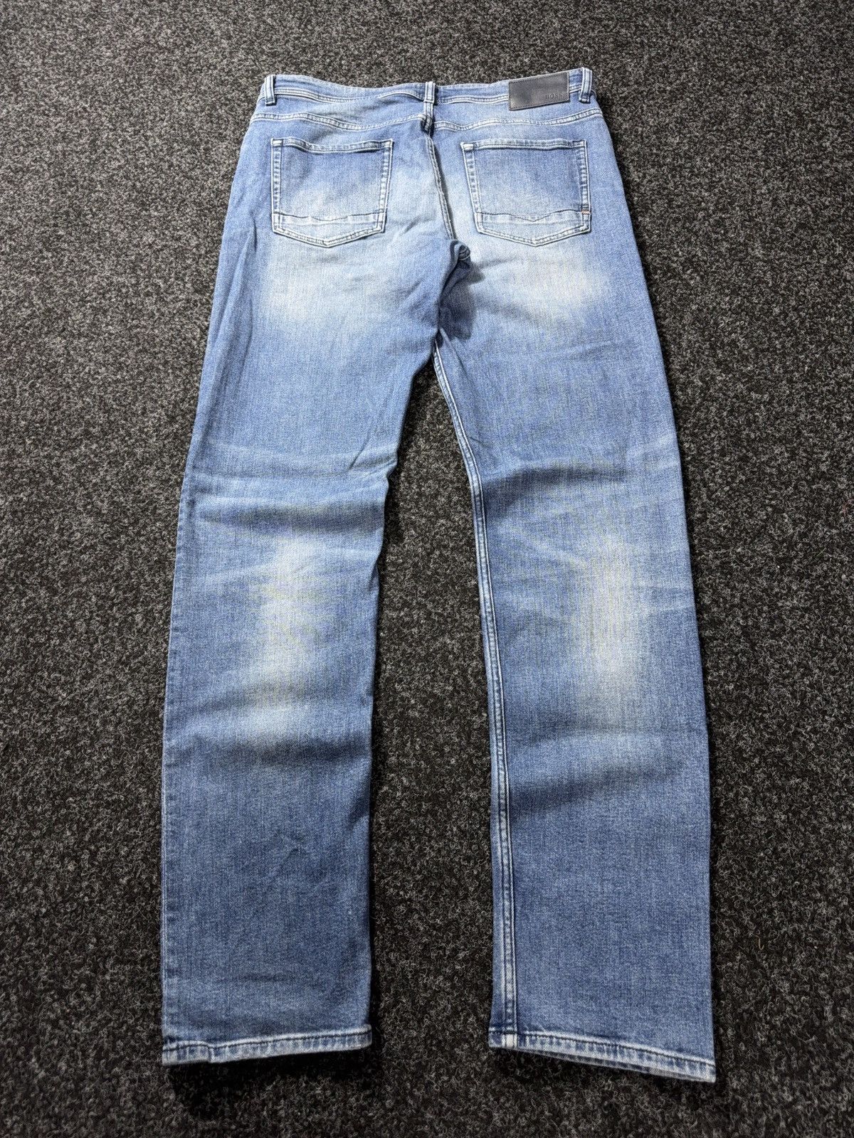 Hugo Boss 00s Hugo Boss Orange Distressed 040 Taber Tapered Jeans W36 Size US 36 / EU 52 - 12 Thumbnail