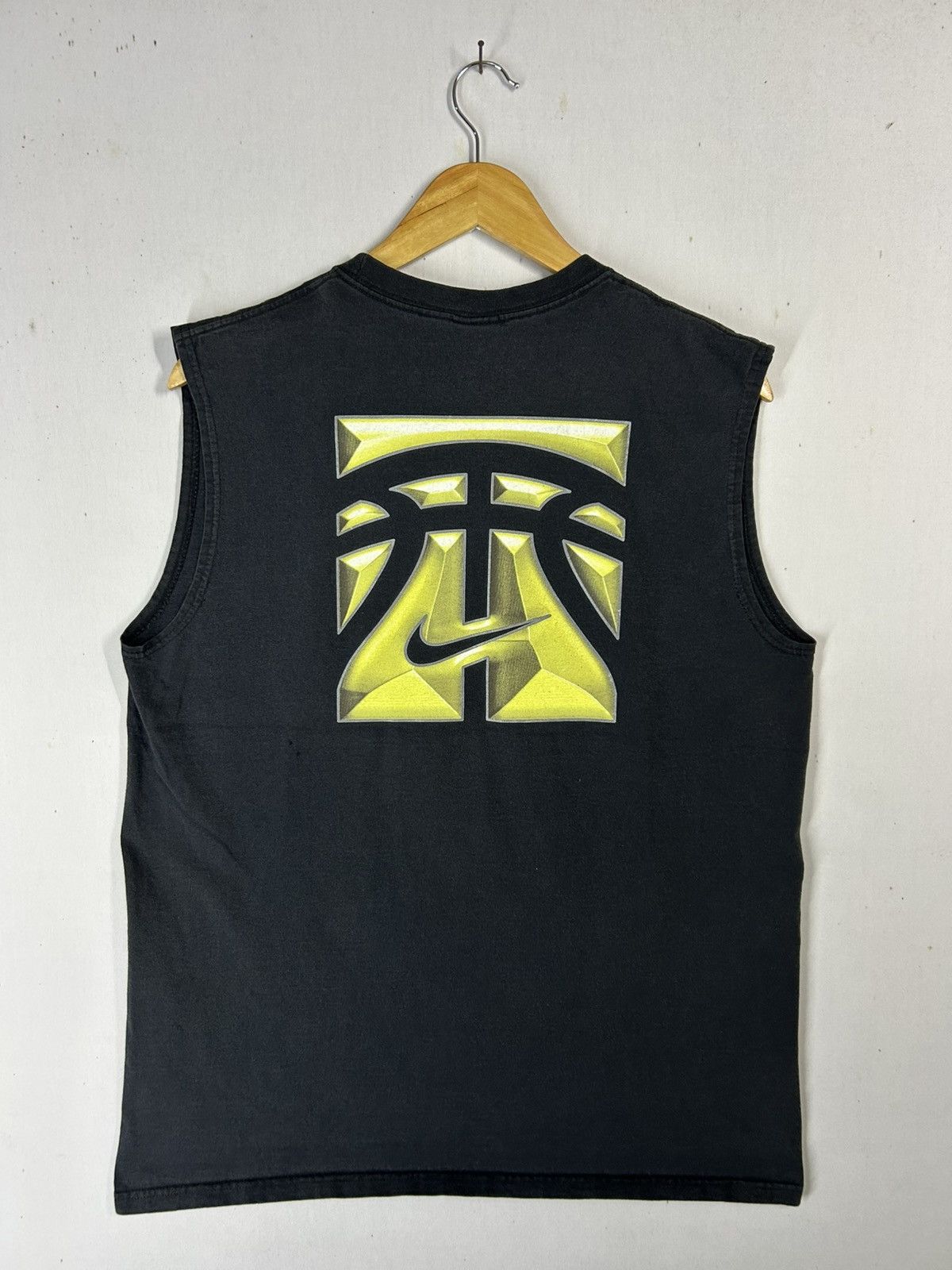 Nike × Vintage Vintage Y2k Nike Hoops sleeveless Size US M / EU 48-50 / 2 - 3 Thumbnail