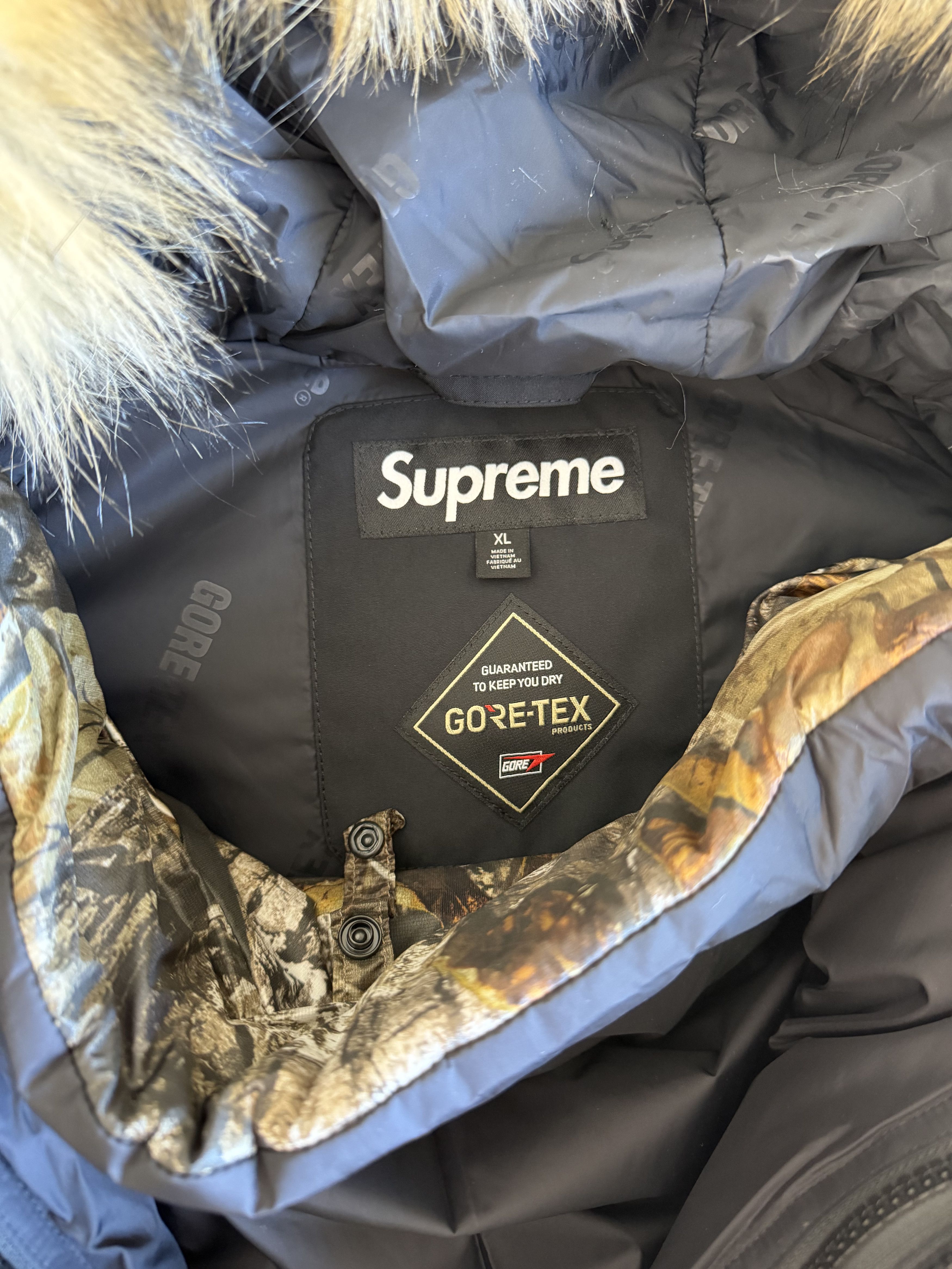 Supreme Supreme Gore-Tex 2 in 1 Reversible 700 Fill Down Parka Black Size US XL / EU 56 / 4 - 9 Thumbnail