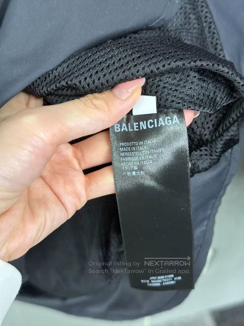 Balenciaga Balenciaga Double B Embroidered Logo Windbreaker Jacket Size US S / EU 44-46 / 1 - 5 Thumbnail