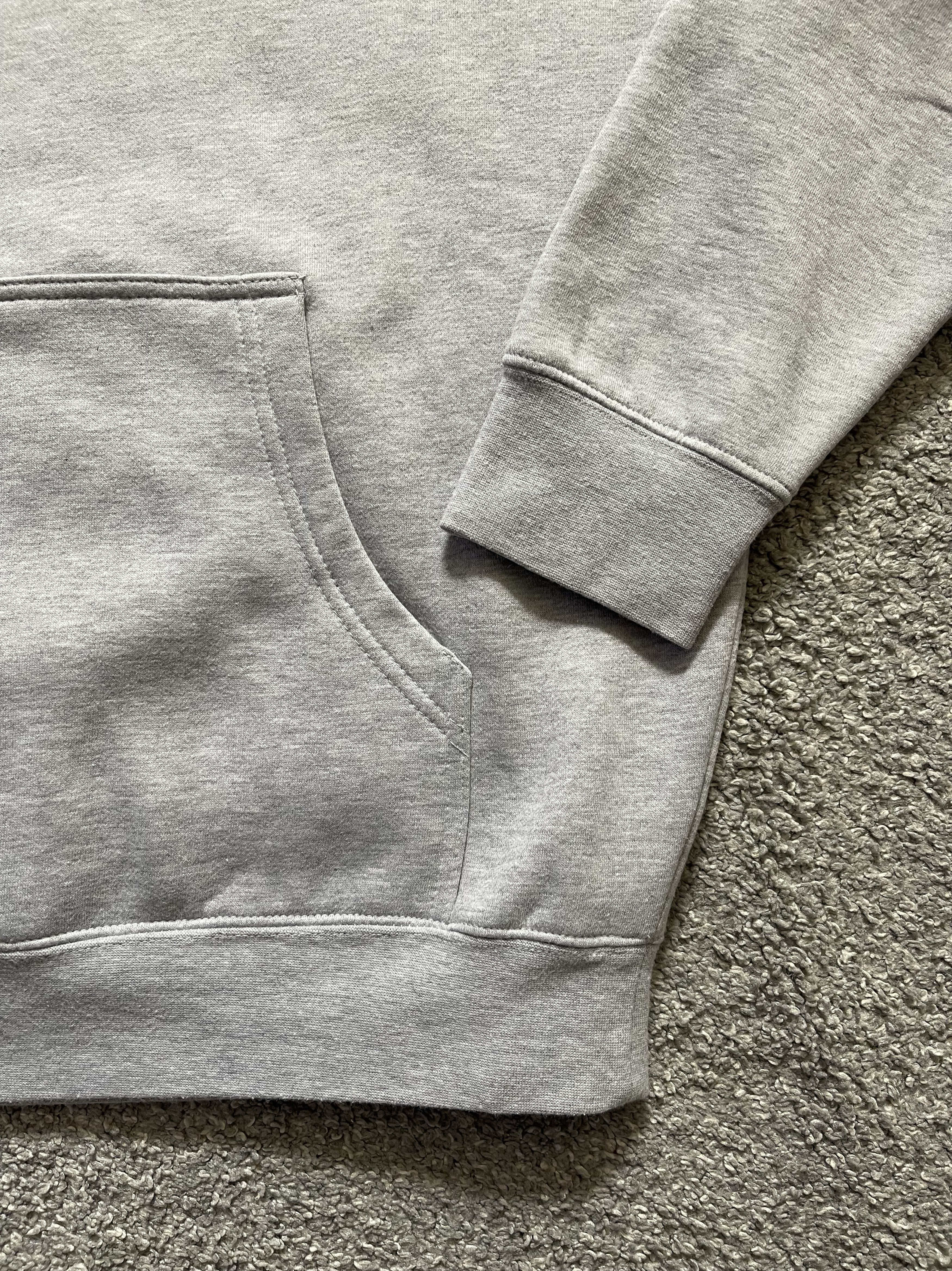 The Madbury Club Madbury Club Hoodie 2017 - Size M Size US M / EU 48-50 / 2 - 6 Thumbnail