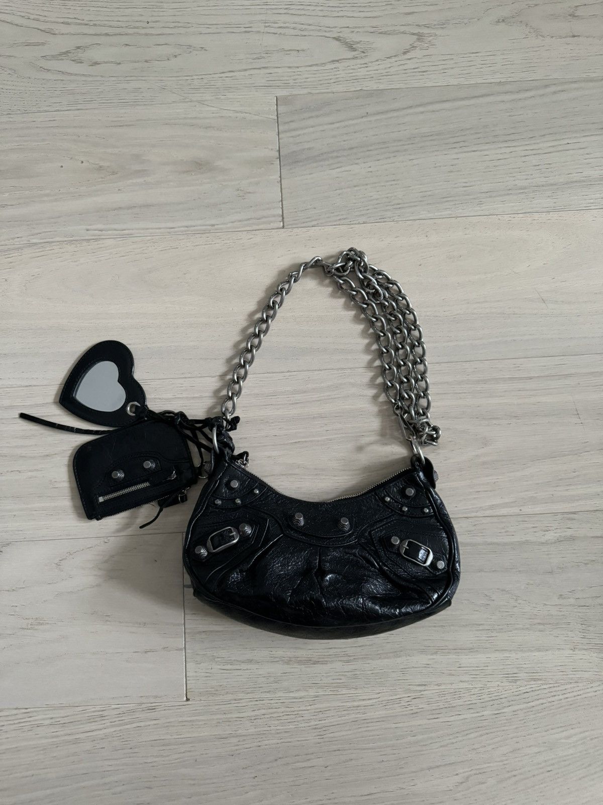 Balenciaga Balenciaga Le Cagole Xs Shoulder Bag in Black Size ONE SIZE - 2 Thumbnail