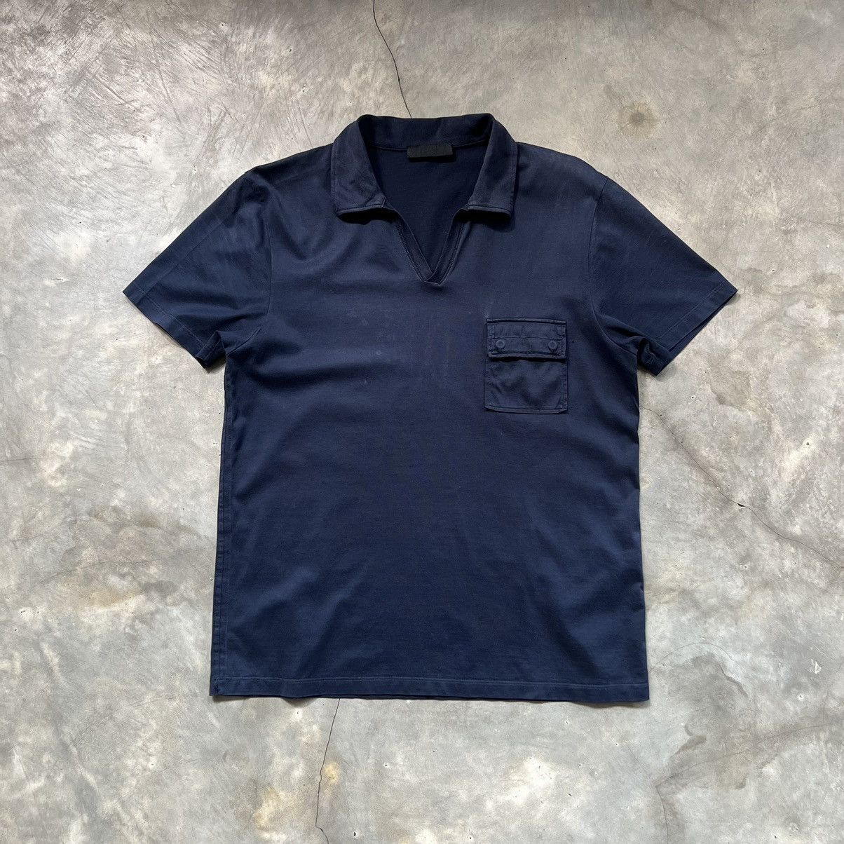 Prada Prada Polo V neck Pocket Clip Shirt Size US M / EU 48-50 / 2 - 1 Thumbnail