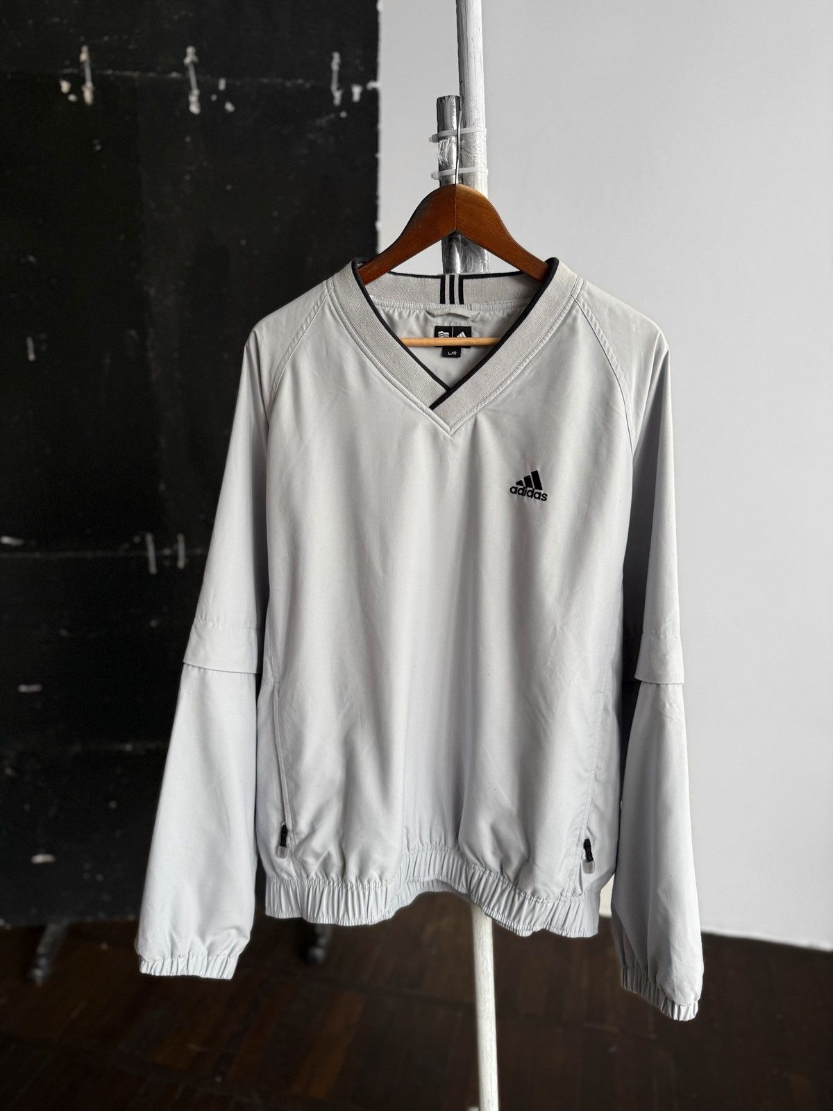 Adidas Vintage Mens Grey V-neck Jacket Zip-Off Sleeves