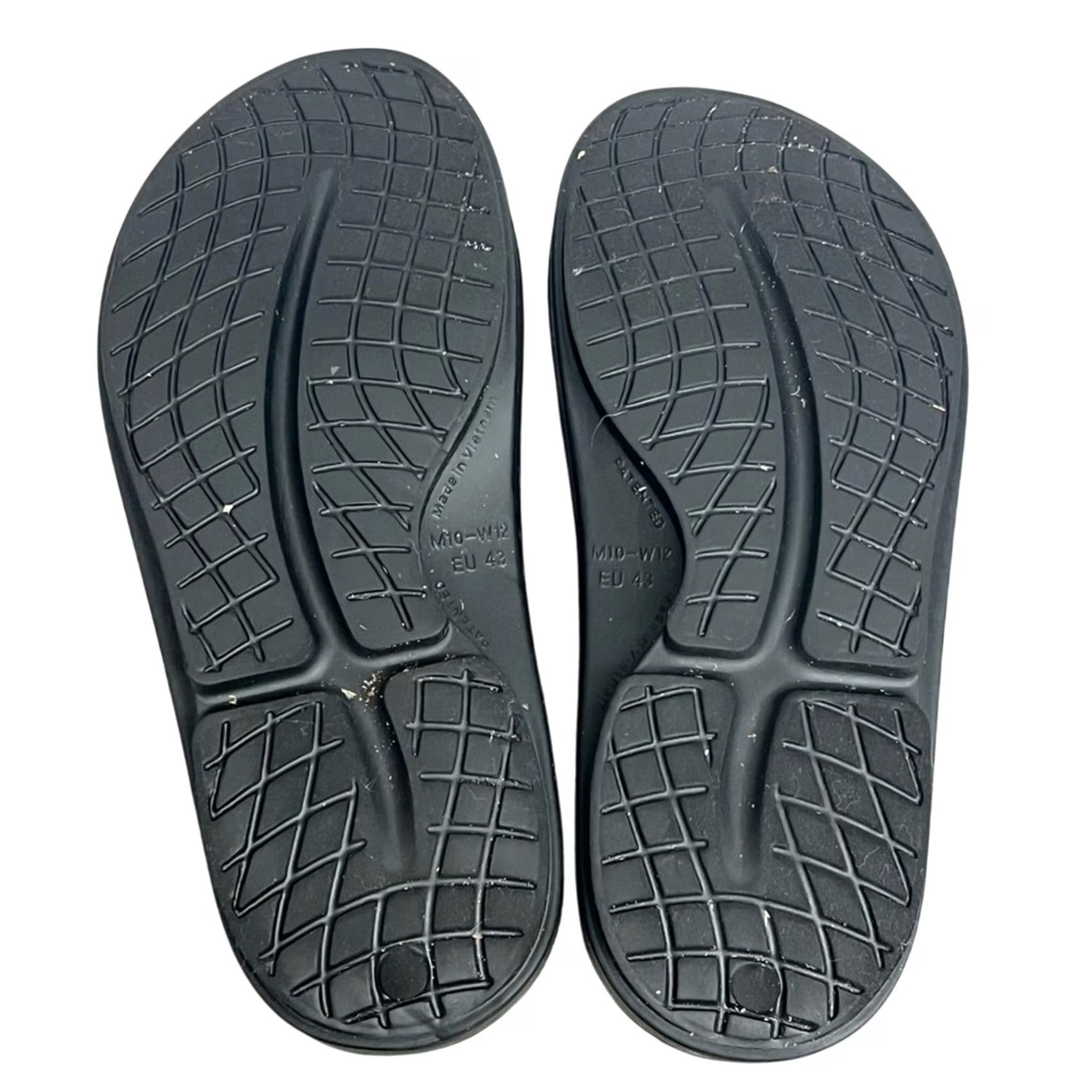 Vintage Oofos Black Recovery Slide Sandals Women 12 Mens 10 WORN ONCE Size US 10 / IT 40 - 6 Thumbnail