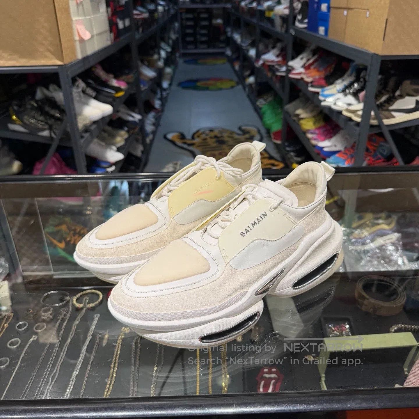 BALMAIN Small Logo Platform Sneakers.