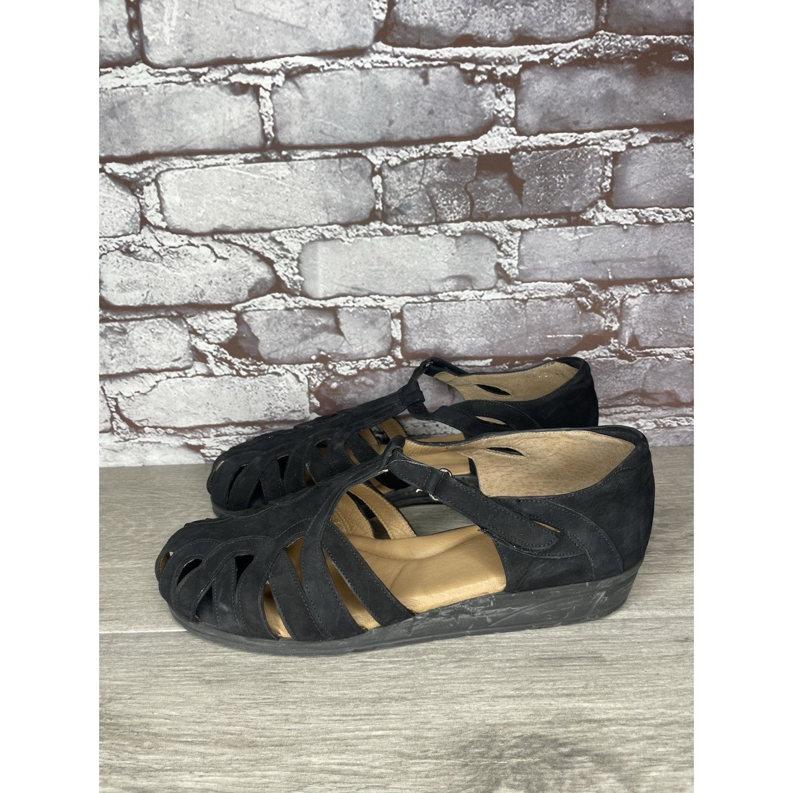 Beautiful Ful BeautiFeel Black Suede Leather Fisherman Strap Wedge Sandals Size US 12 / IT 42 - 19 Thumbnail