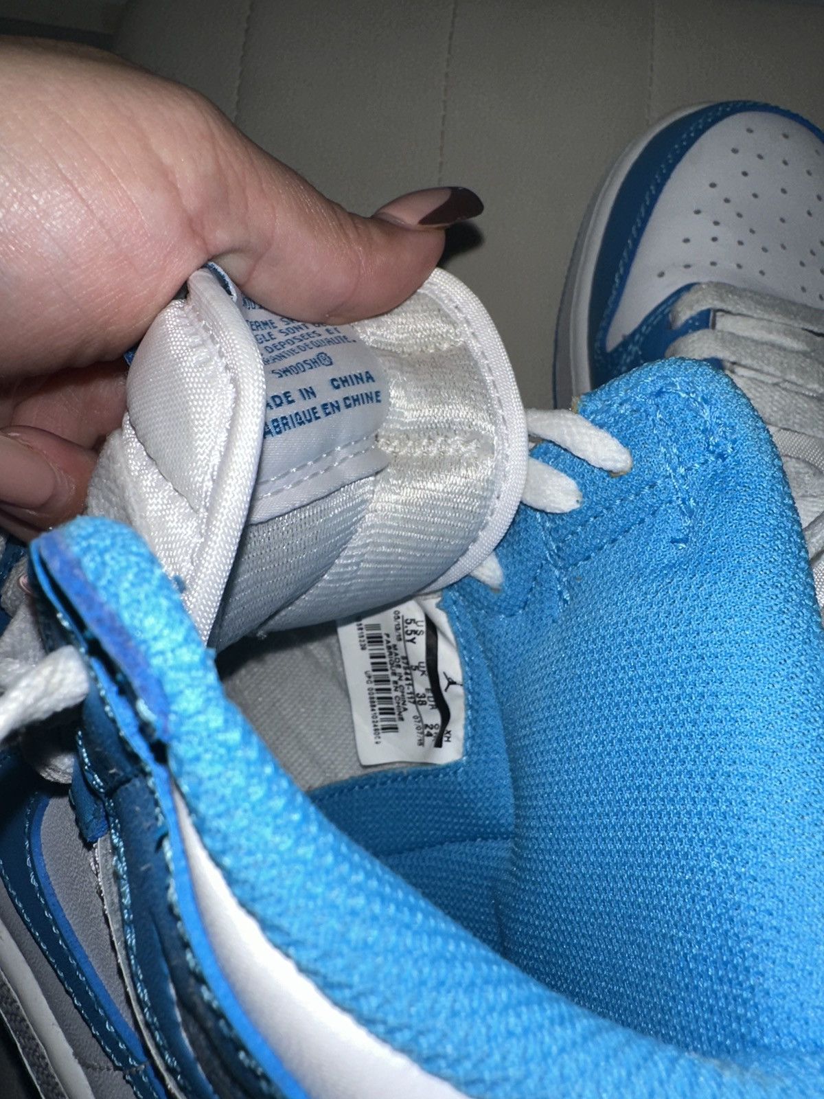 Vintage UNC Jordan Retro 1 Size US 5.5 / IT 35.5 - 5 Thumbnail