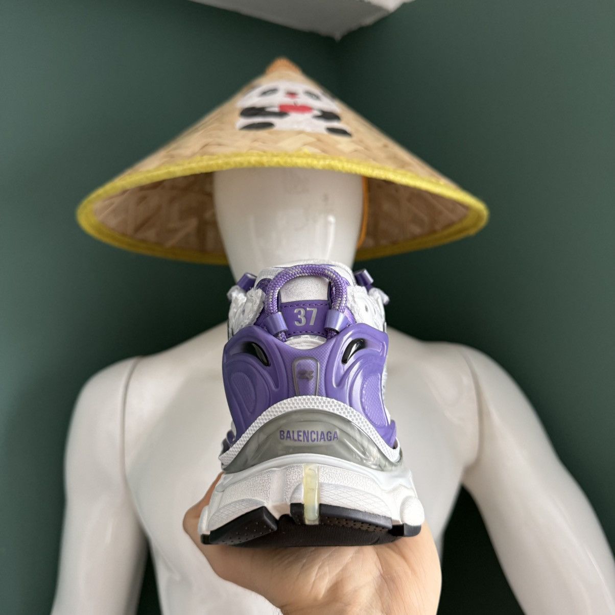 Balenciaga Balenciaga Runner White Purple 37 Size US 7 / IT 37 - 11 Thumbnail