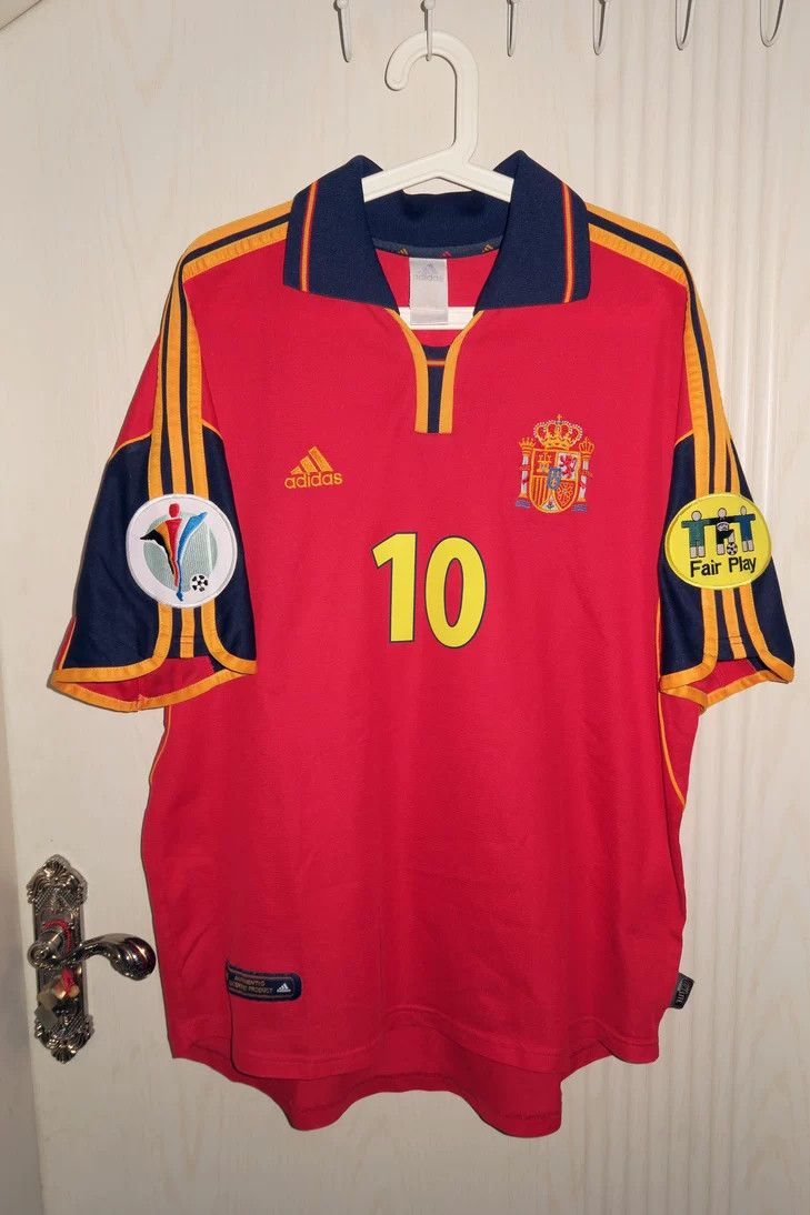 Other 2000 Spain #10 Raúl Jersey Home Size US M / EU 48-50 / 2 - 1 Thumbnail