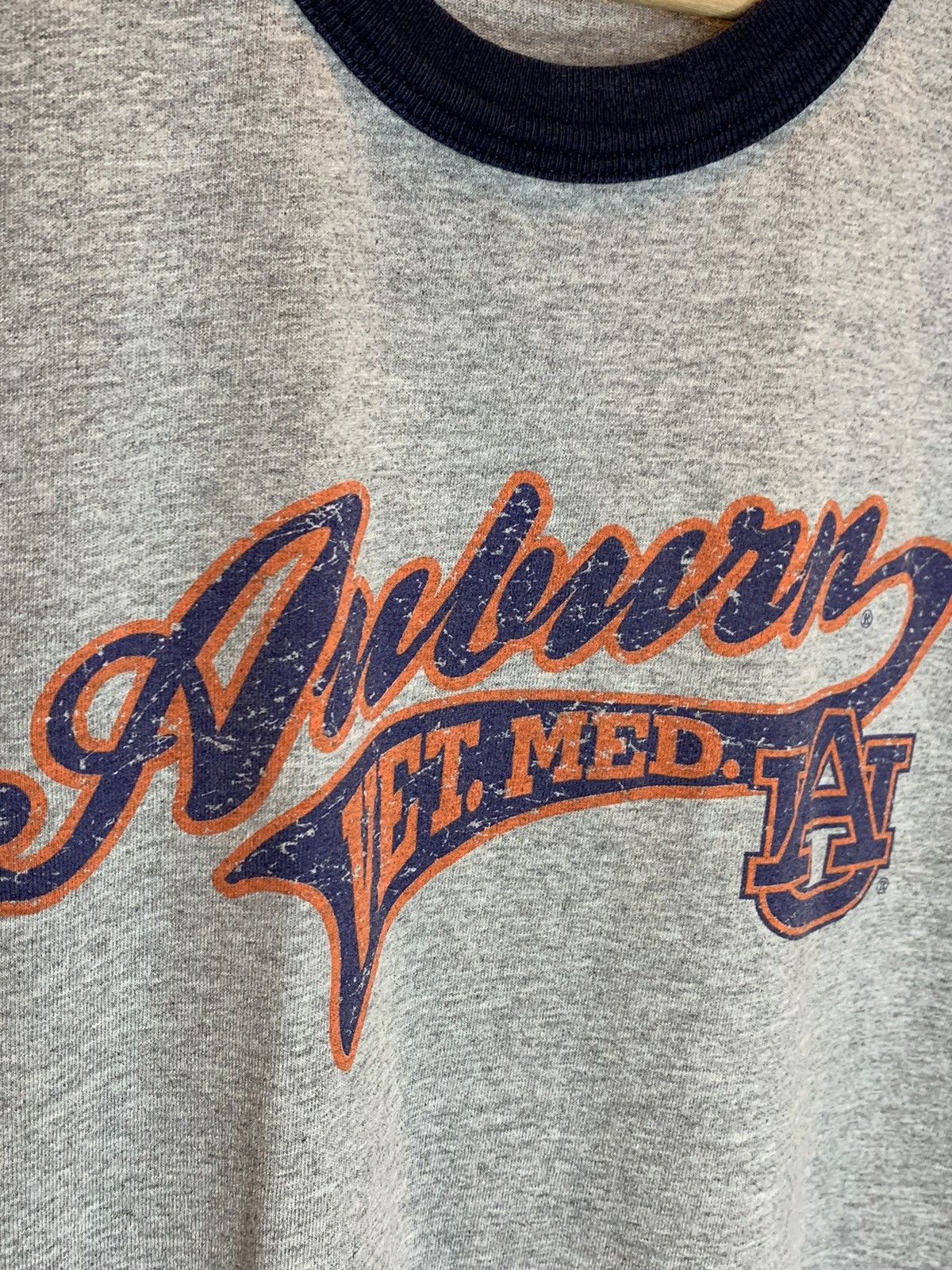 Vintage *RARE* Vintage Auburn University Vetrinary Vet Med T-Shirt M Size US M / EU 48-50 / 2 - 3 Thumbnail